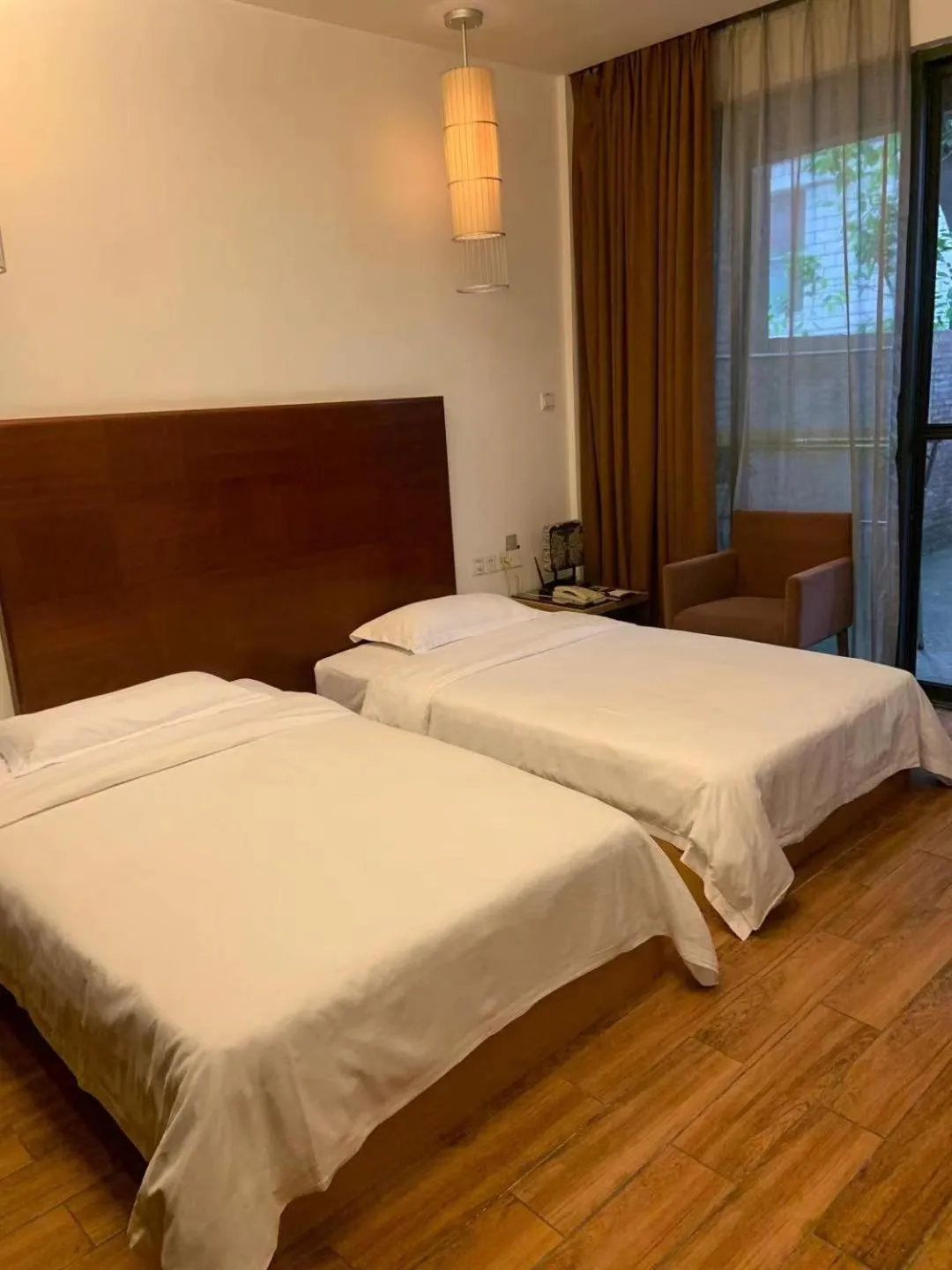 Bedroom, Bed in Guangzhou Fangyuan Hotel