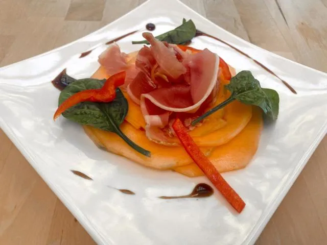 Restaurant/places to eat in Hôtel Restaurant Le Relais de l'Estuaire