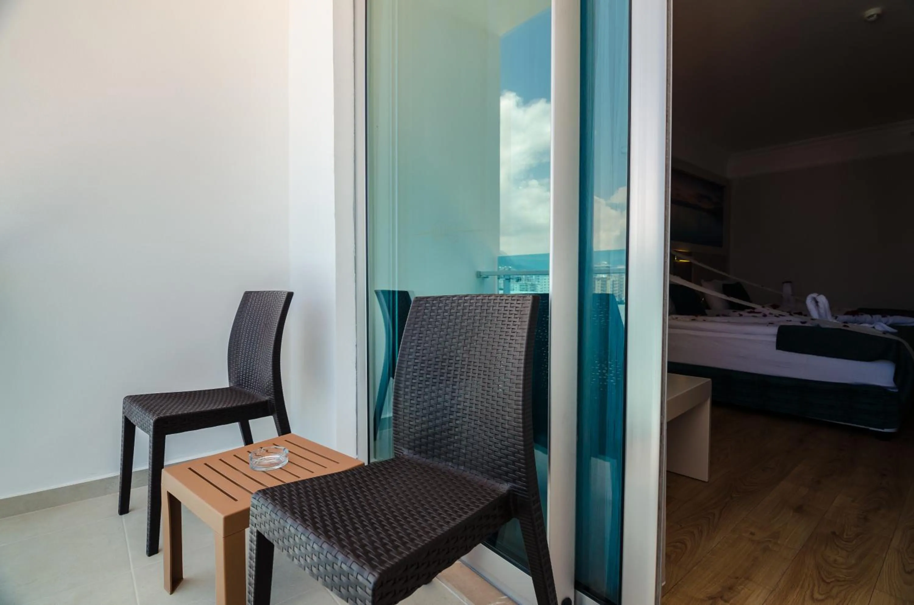 Patio in The Lumos Deluxe Resort Hotel & Spa