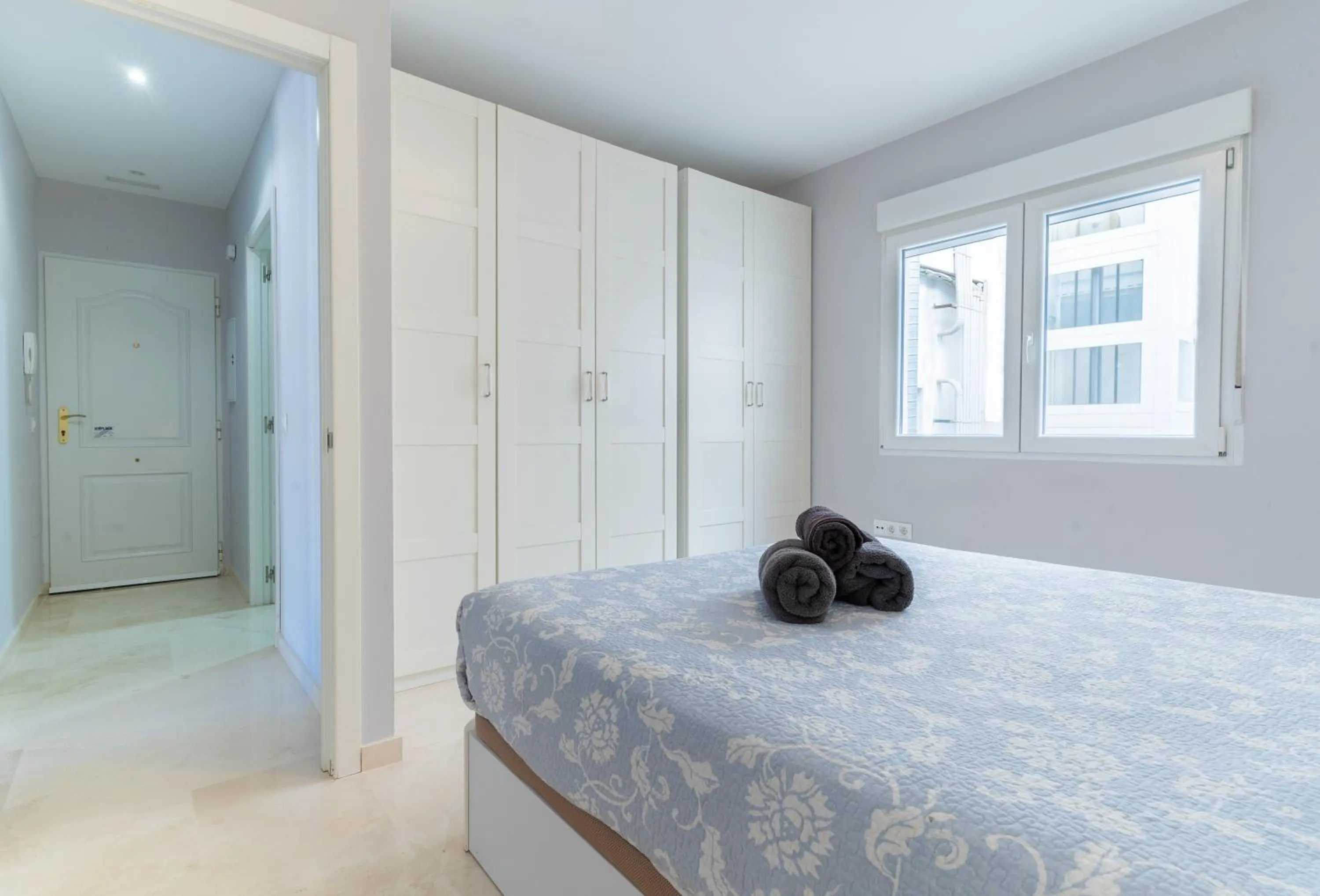 Bedroom, Bed in Apartamentos Castillo by Sur Suites