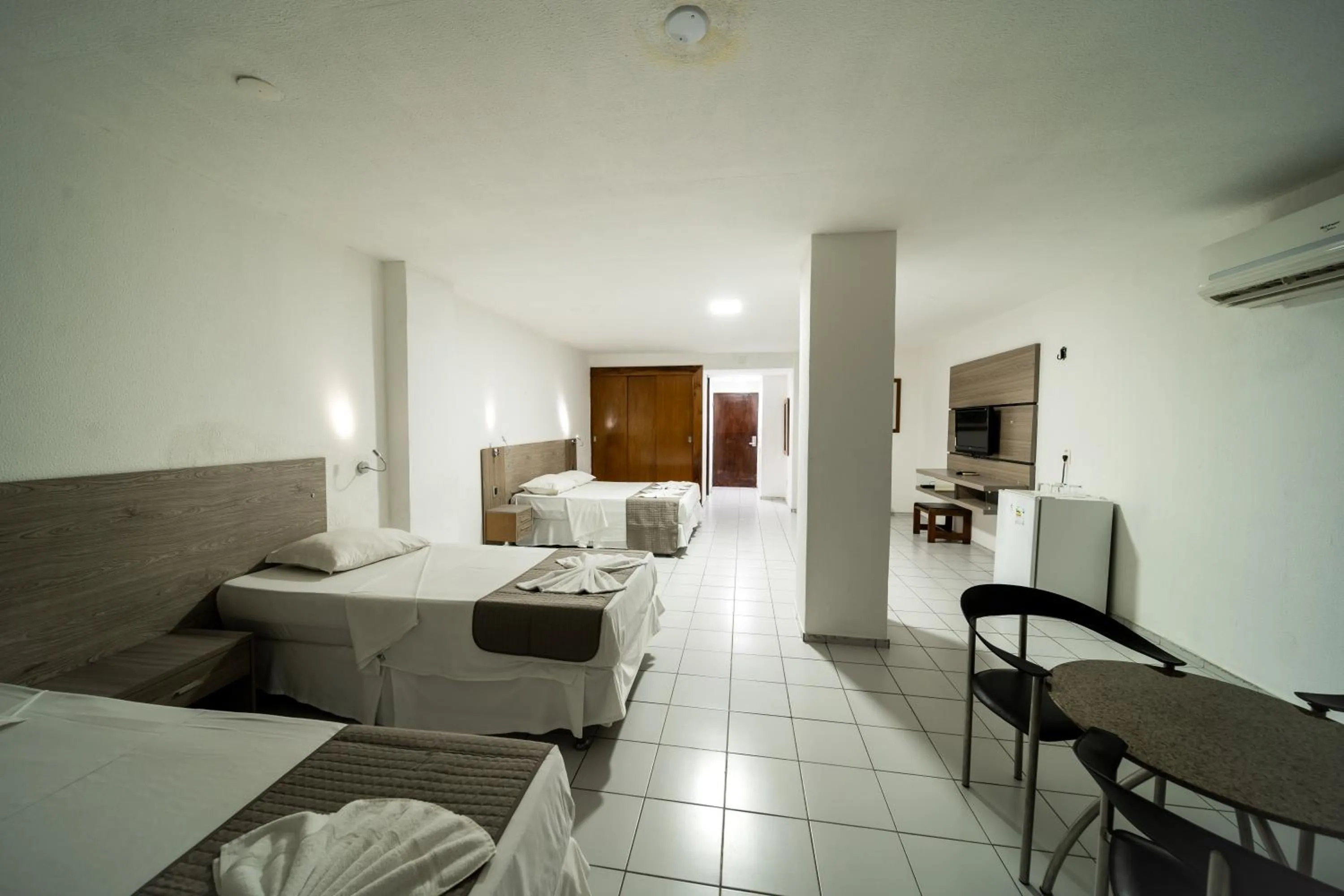 Bed in Hotel Praia Mar