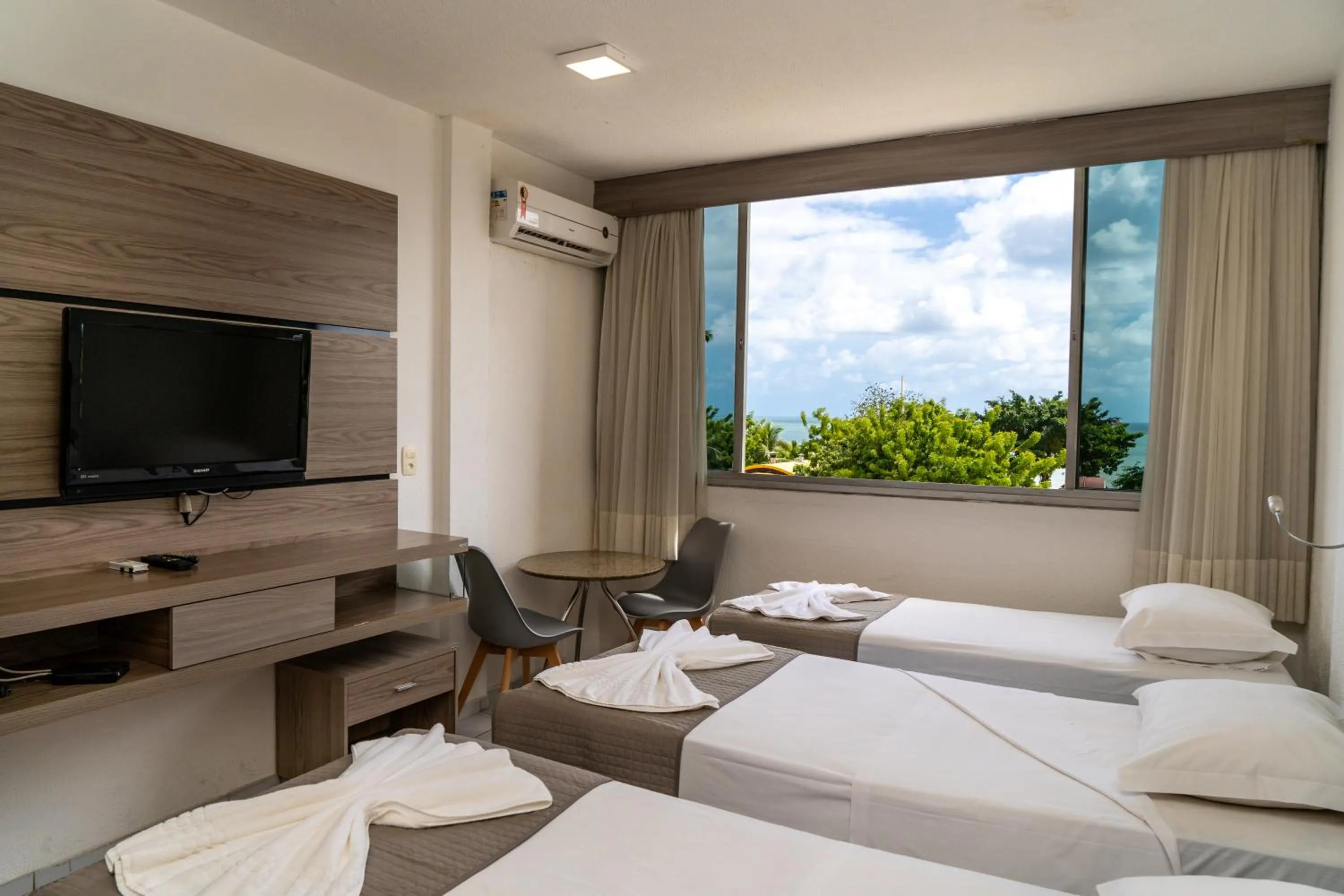 Bed in Hotel Praia Mar