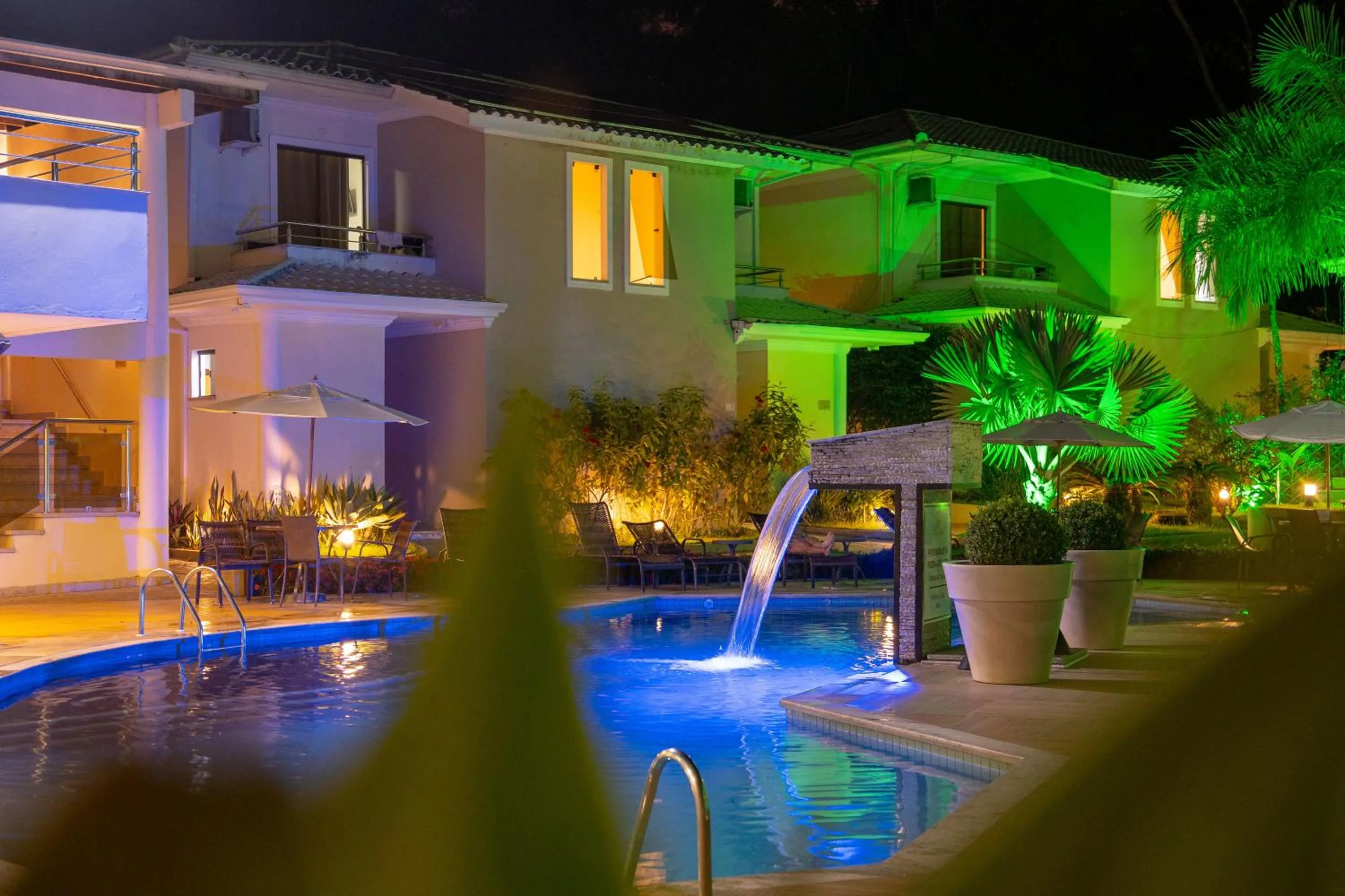 Swimming pool in Portal Ville - Rede Soberano