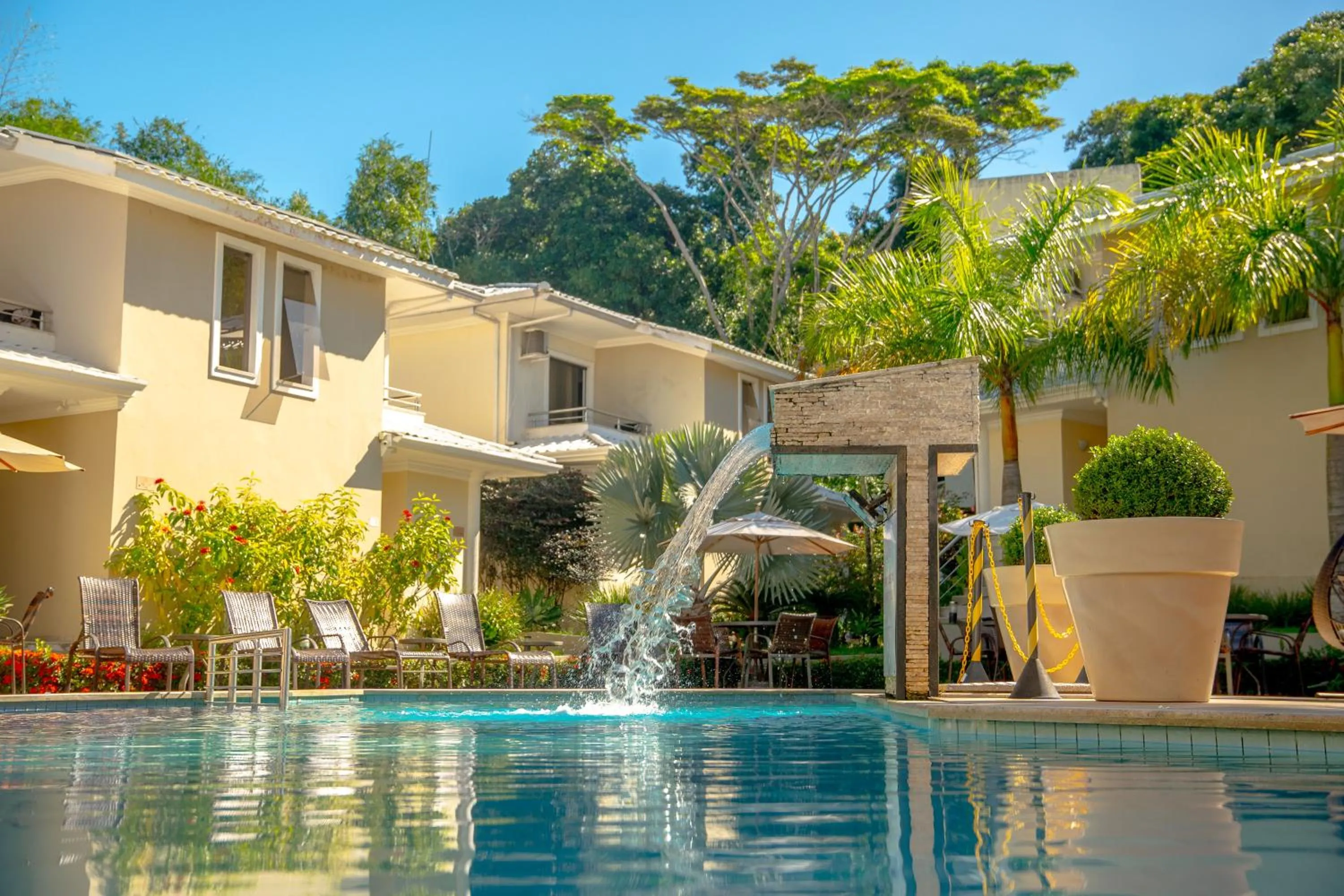 Swimming pool in Portal Ville - Rede Soberano