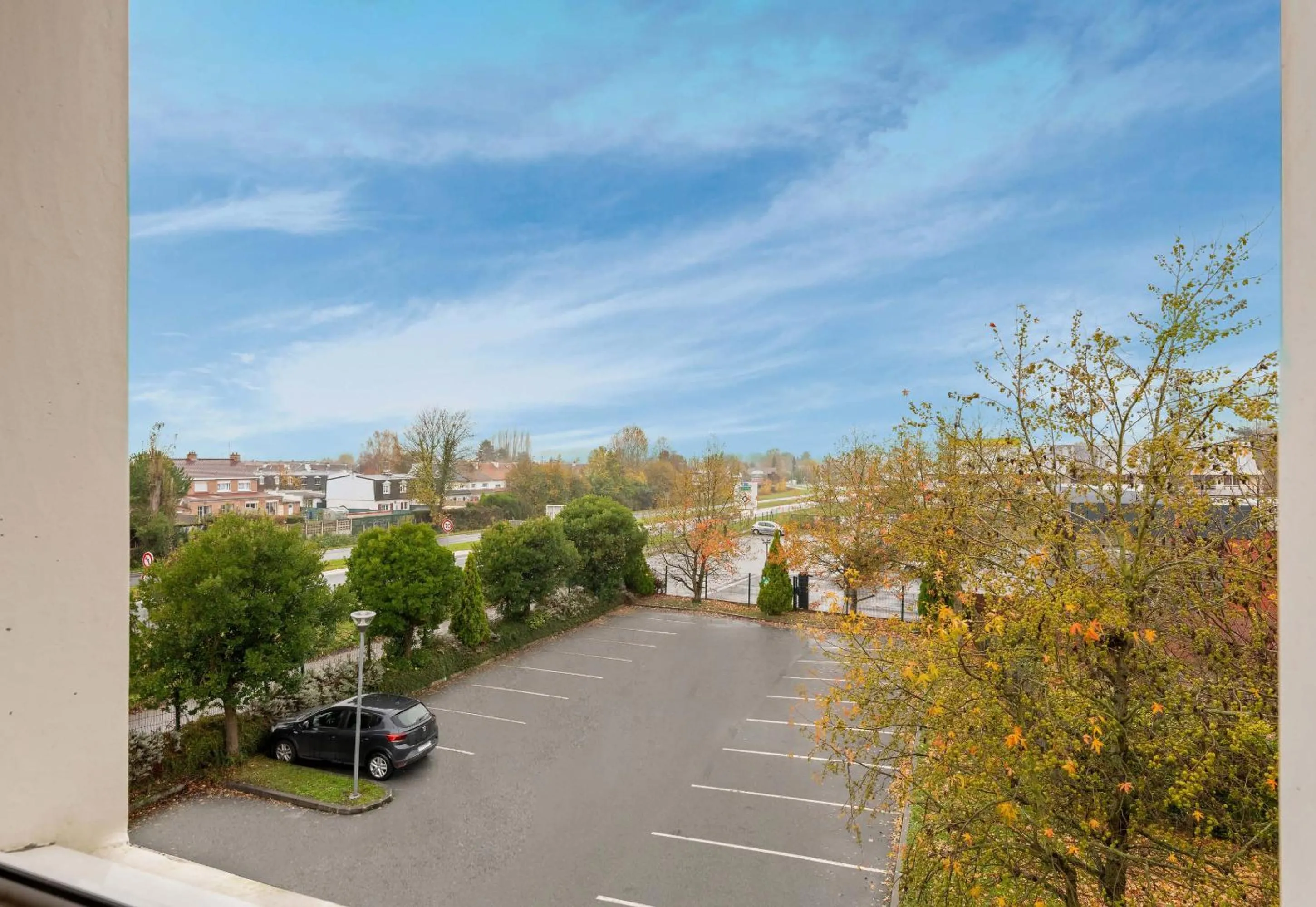 Parking in B&B HOTEL Douai Parc Des Expos Cuincy