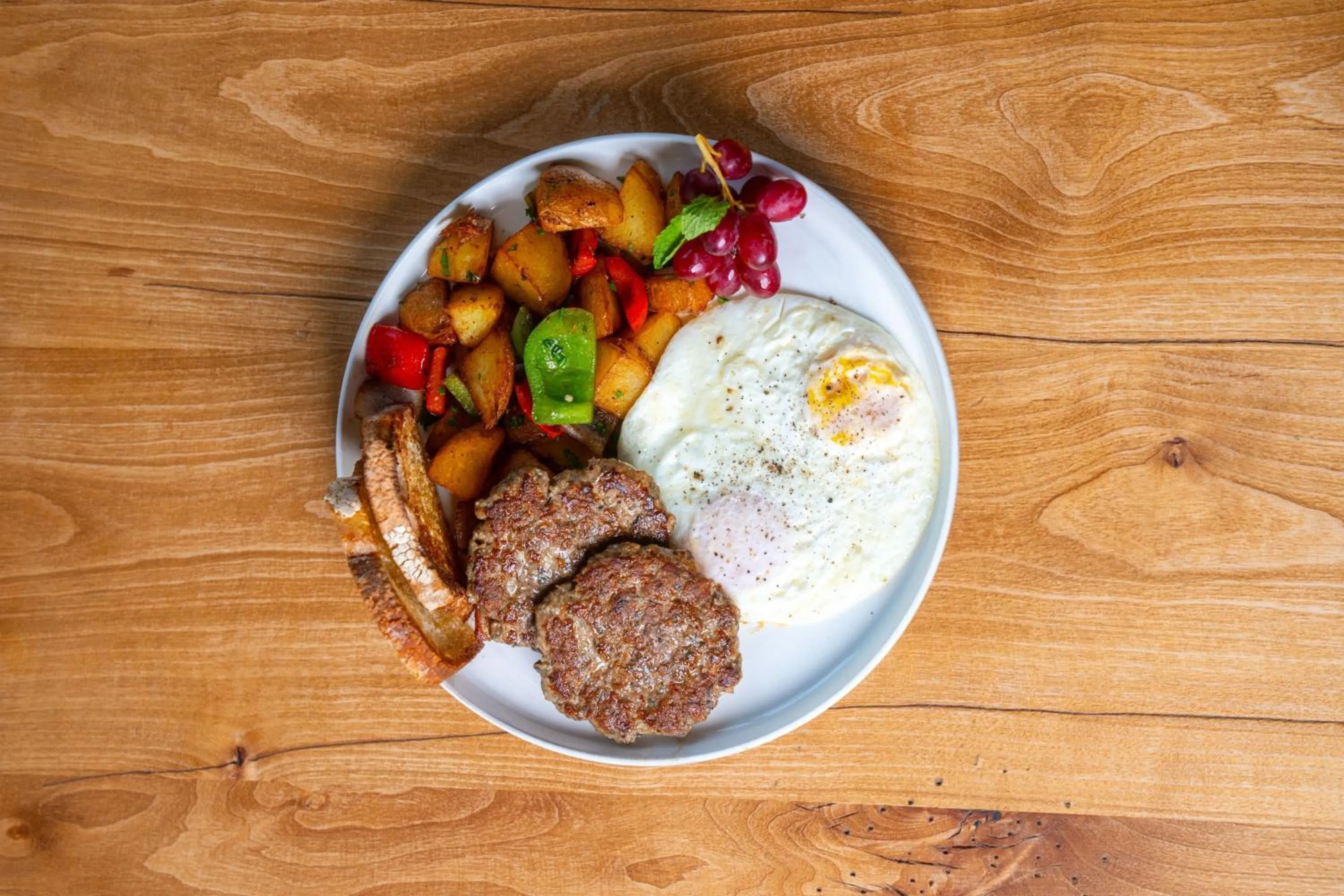 Breakfast in The Hi-Lo, Autograph Collection