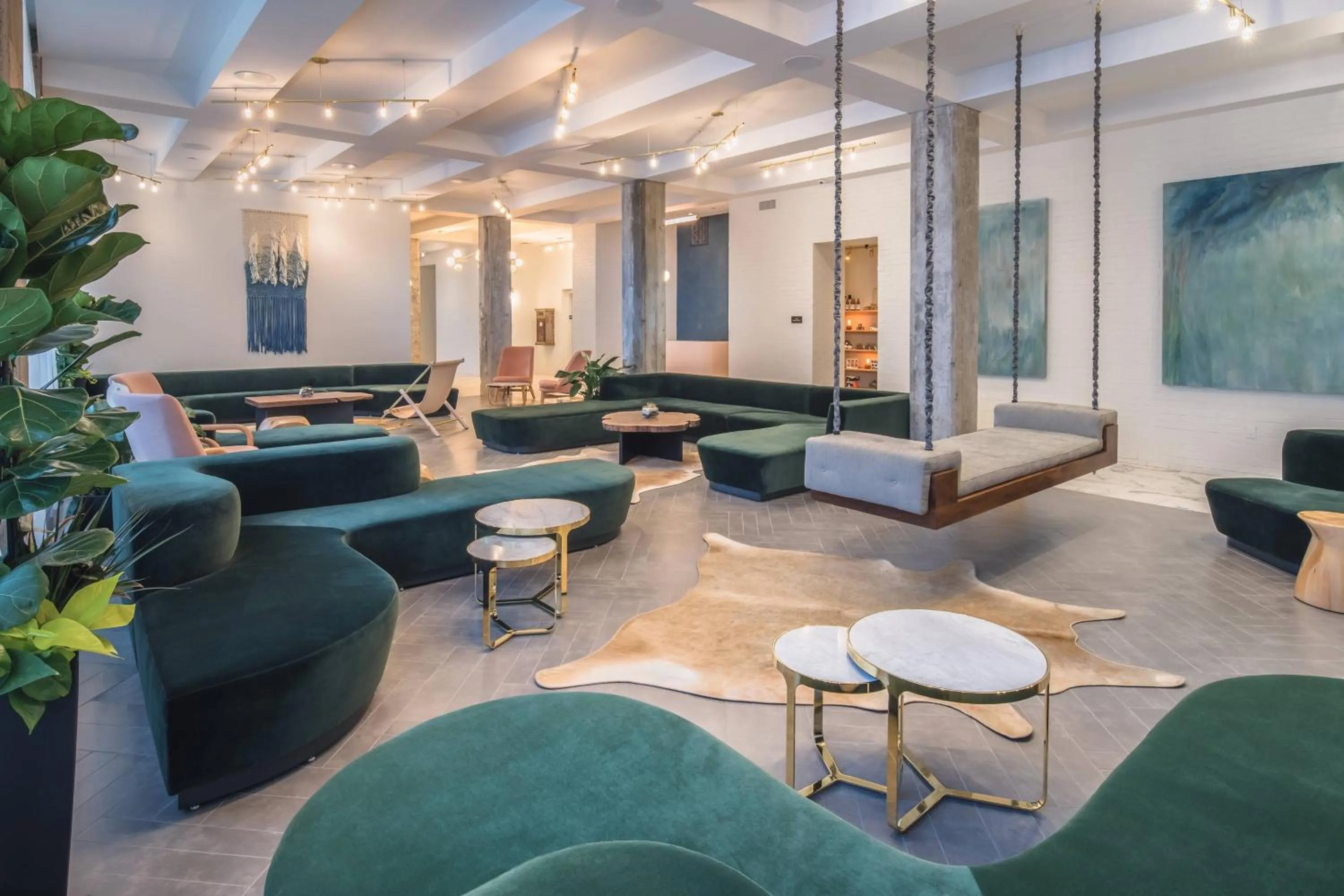 Lobby or reception in The Hi-Lo, Autograph Collection