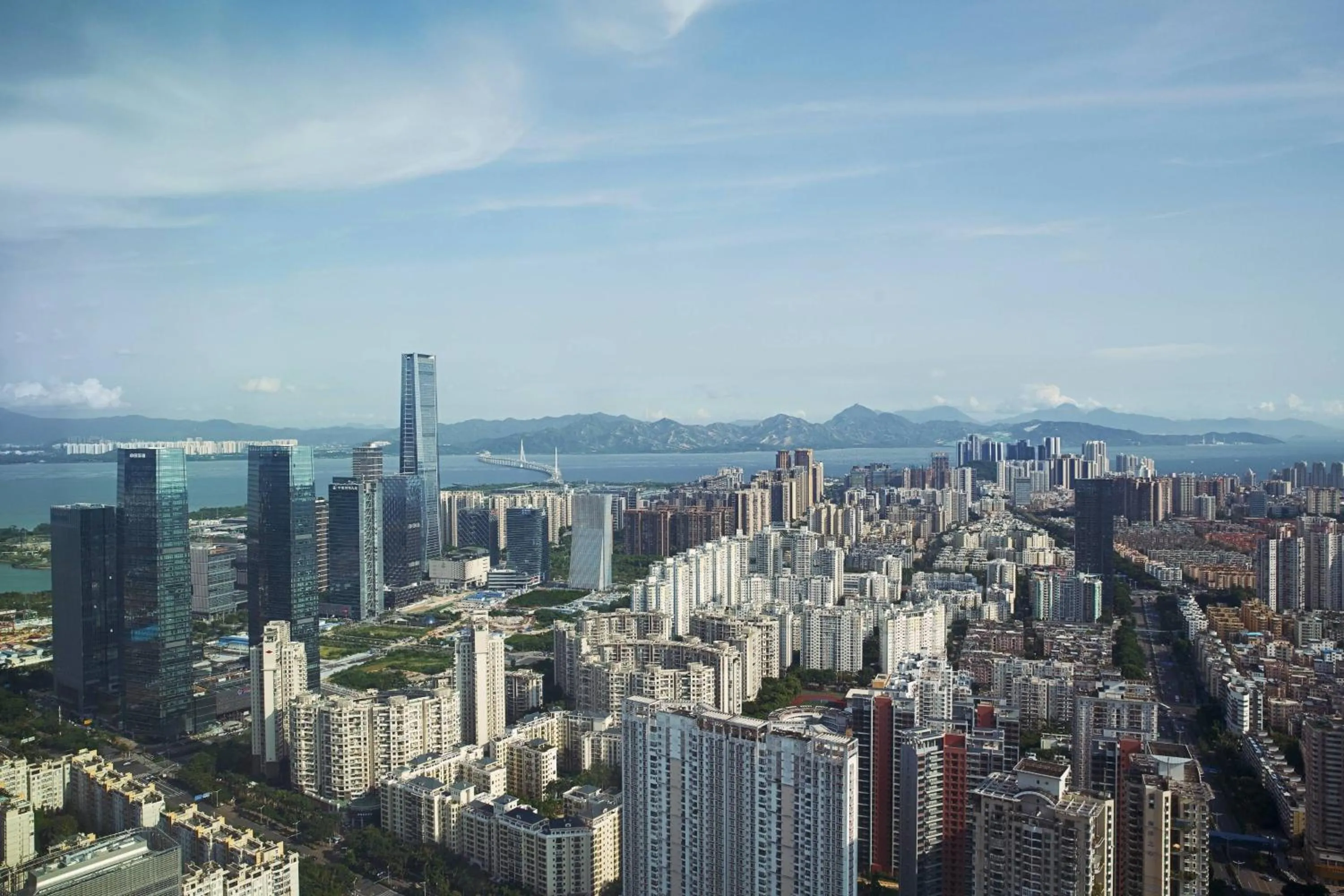 Photo of the whole room in Shenzhen Marriott Hotel Nanshan