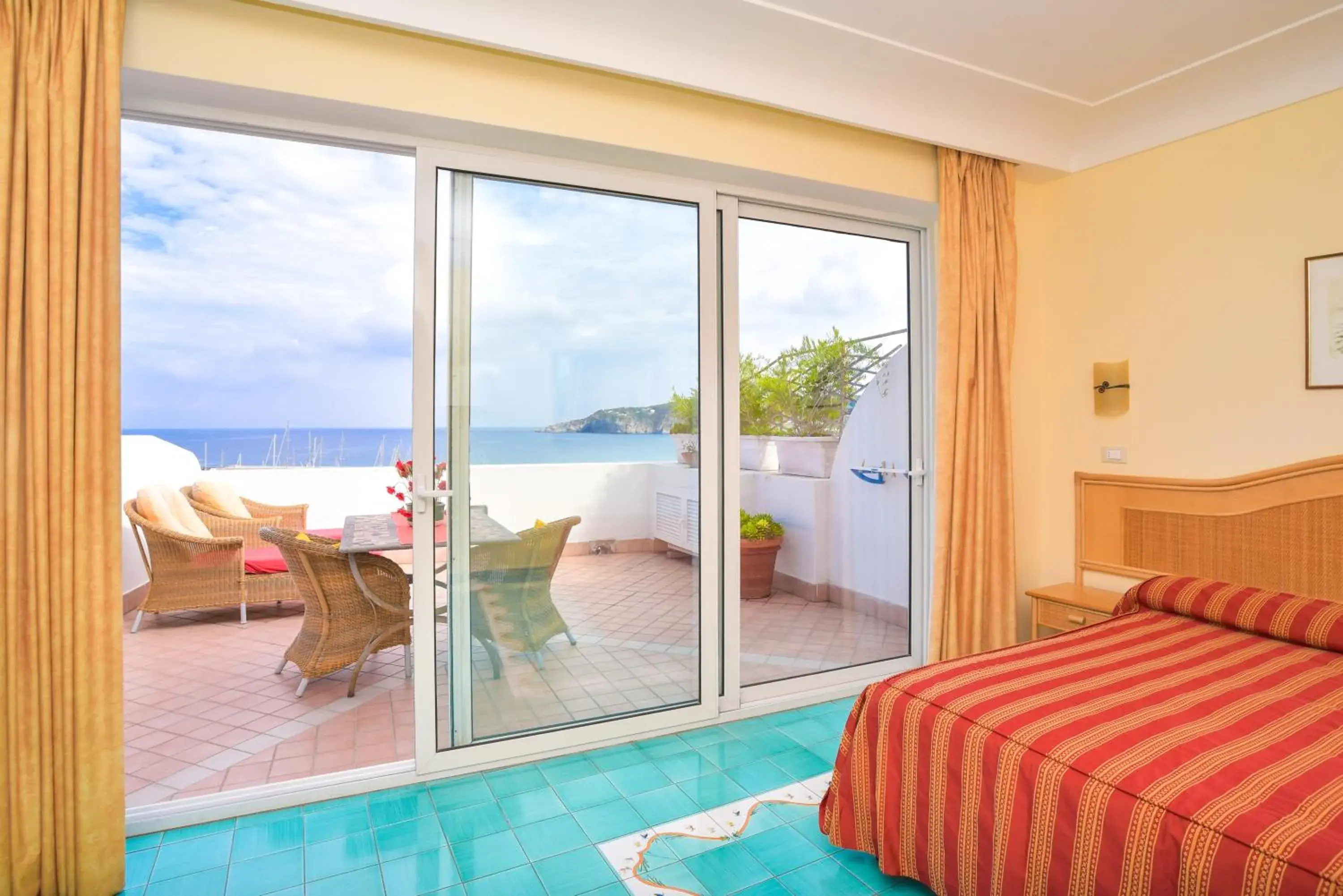 Deluxe Double Room in Hotel Terme Zi Carmela Deluxe Double Room in Hotel Terme Zi Carmela