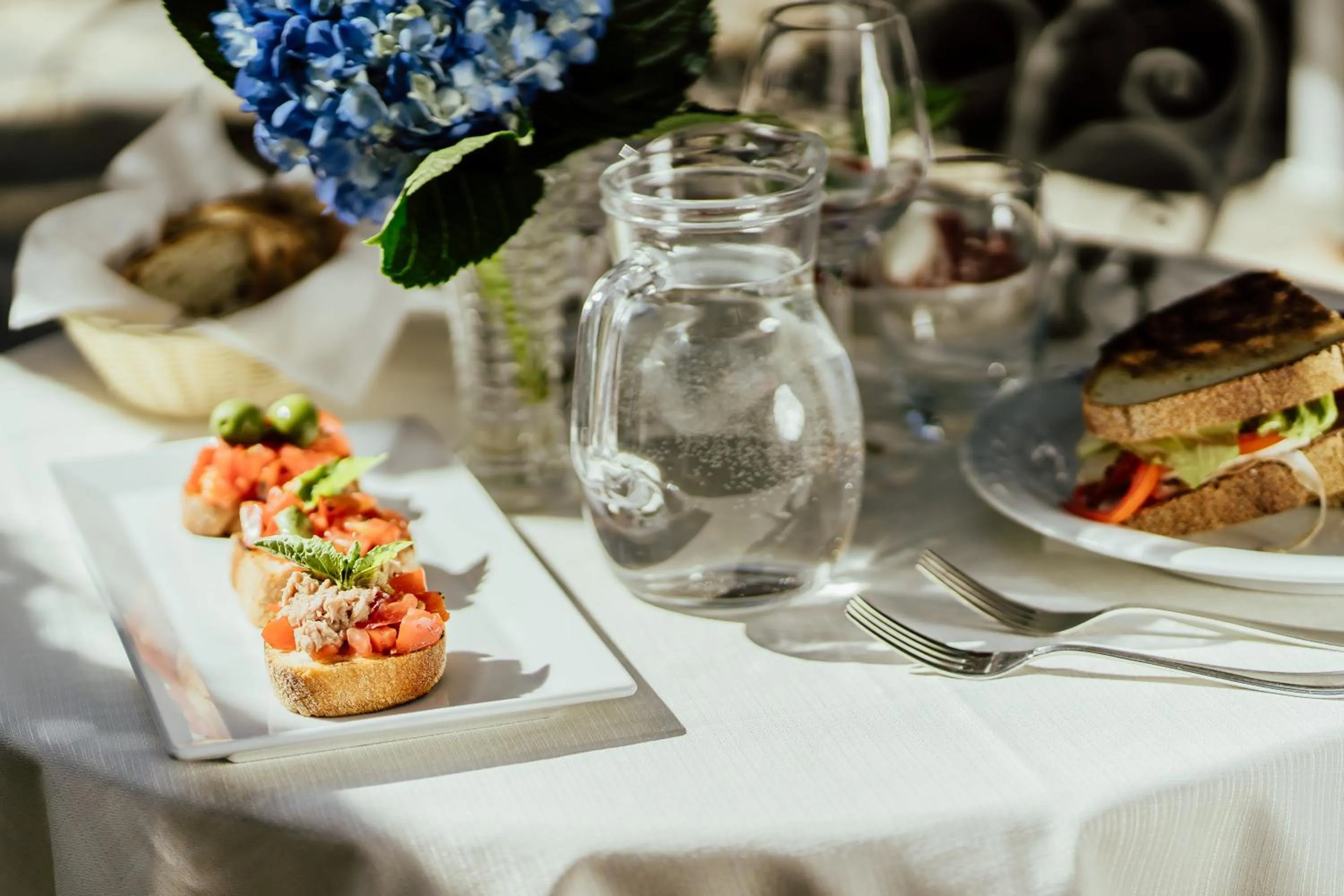 Restaurant/places to eat in Hotel Terme Zi Carmela