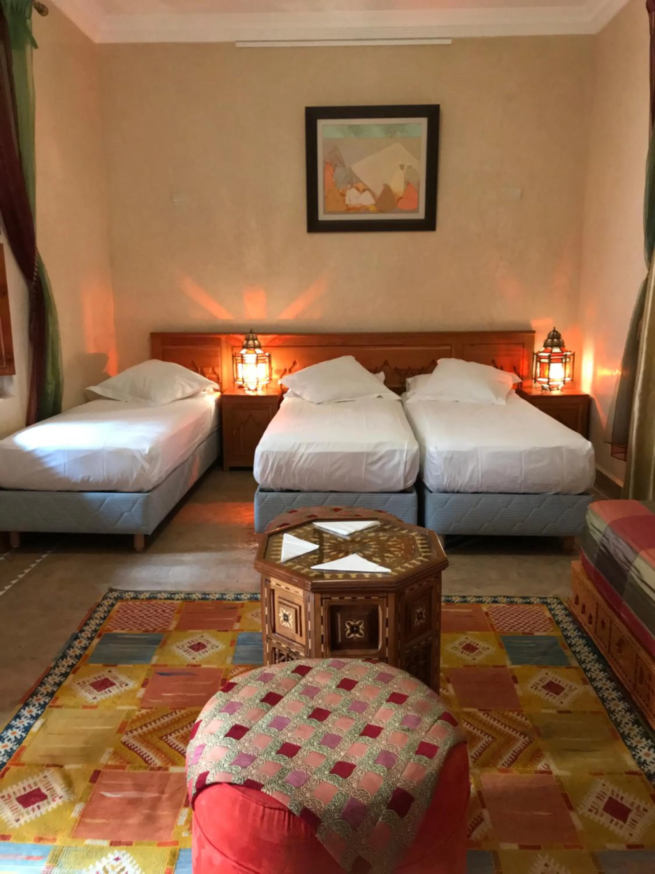 Photo of the whole room, Bed in Dar Tasnime