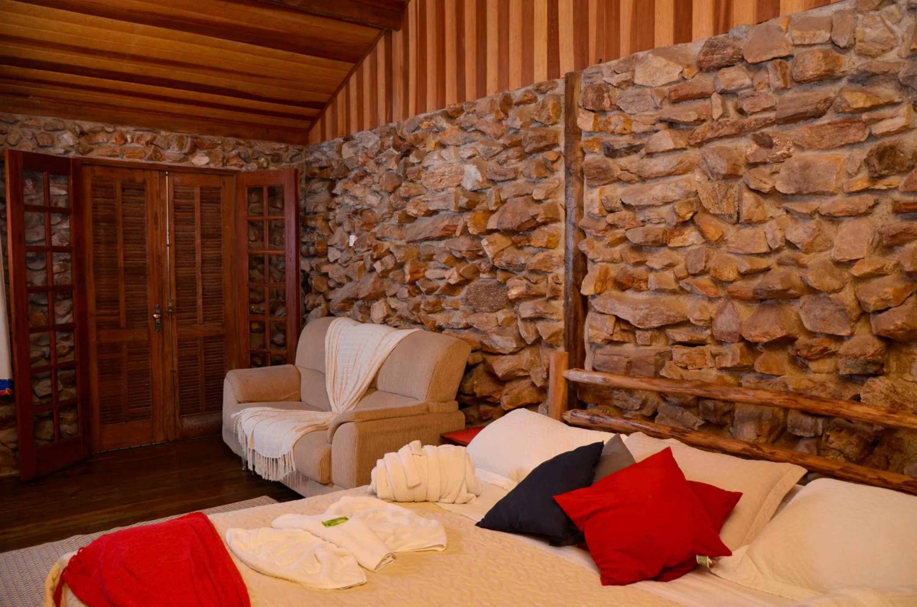 Photo of the whole room, Bed in Pousada Silvestre