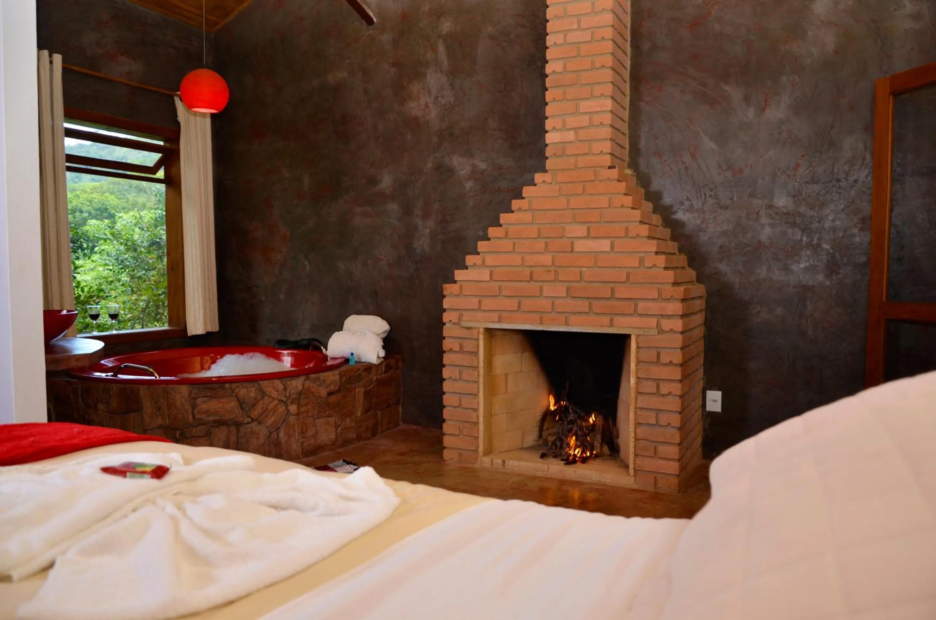 Photo of the whole room, Bed in Pousada Silvestre