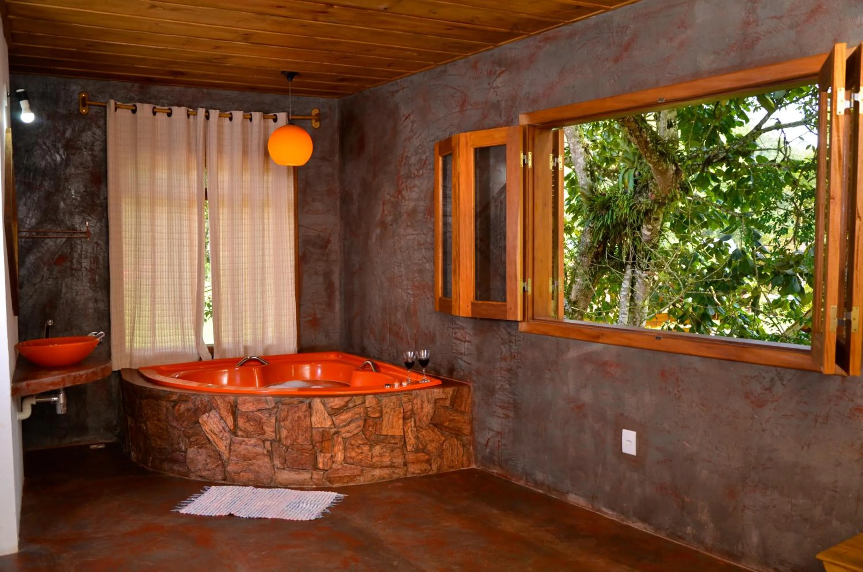 Photo of the whole room in Pousada Silvestre