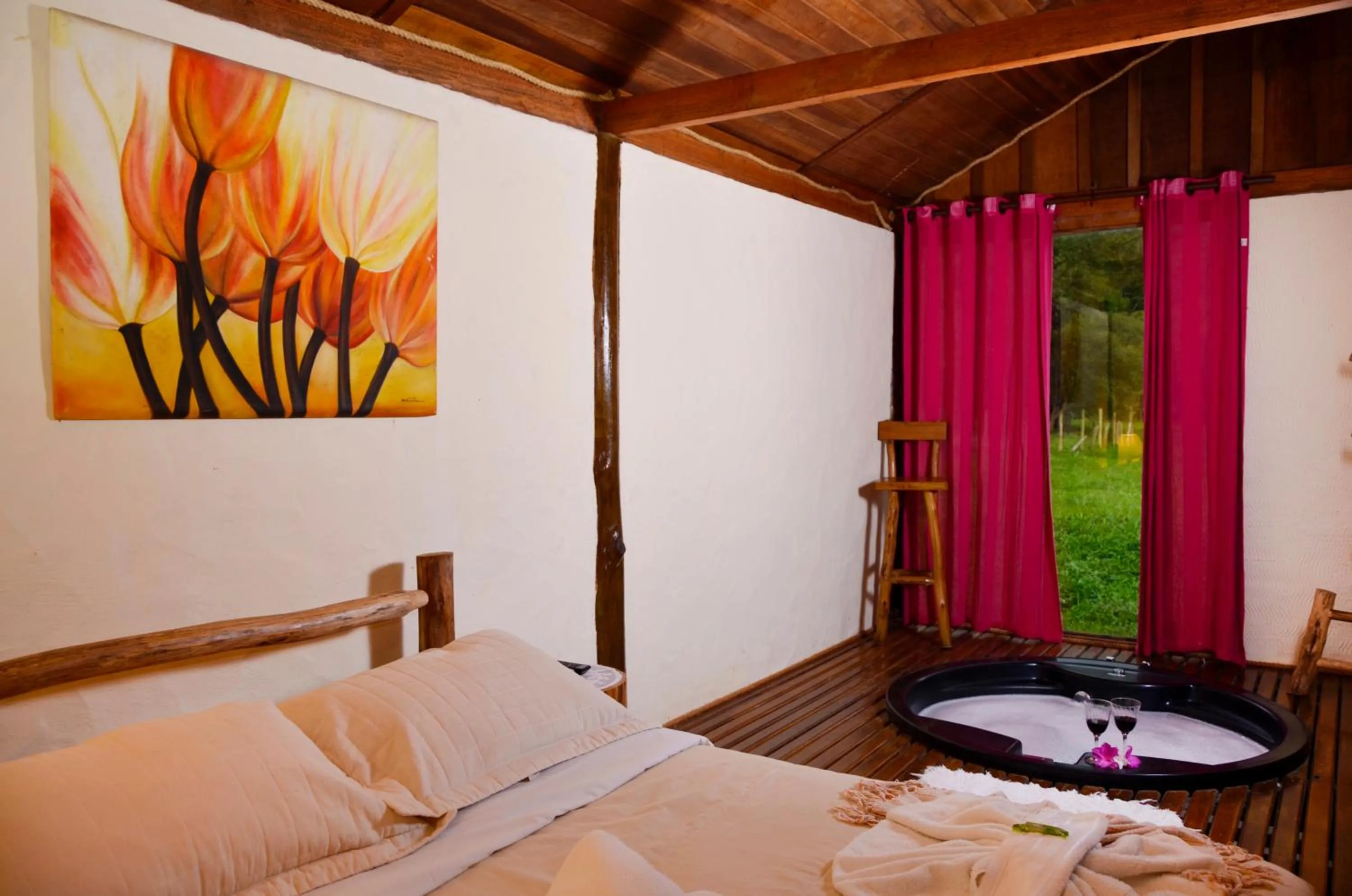 Photo of the whole room, Bed in Pousada Silvestre