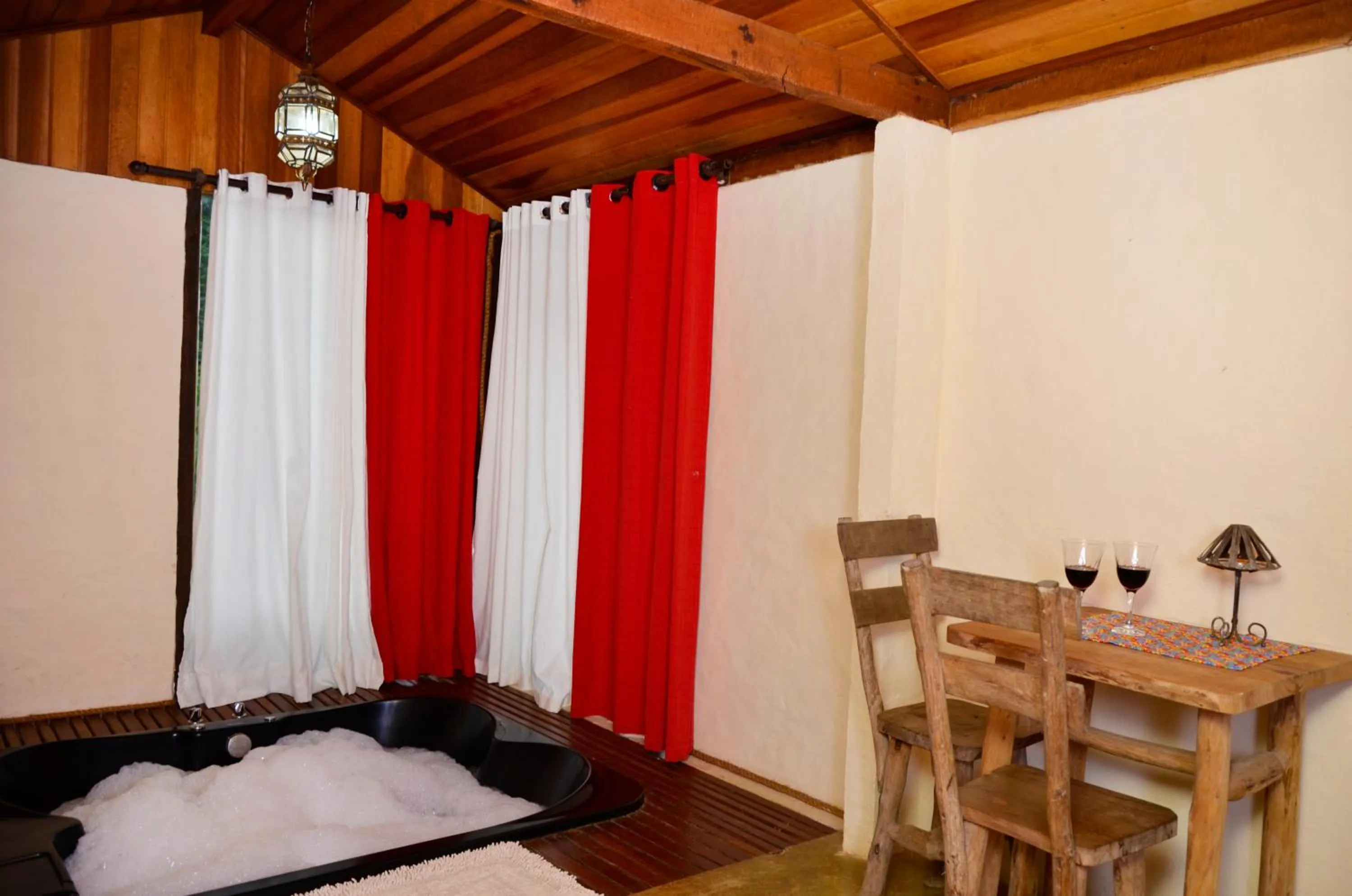 Photo of the whole room, Bed in Pousada Silvestre