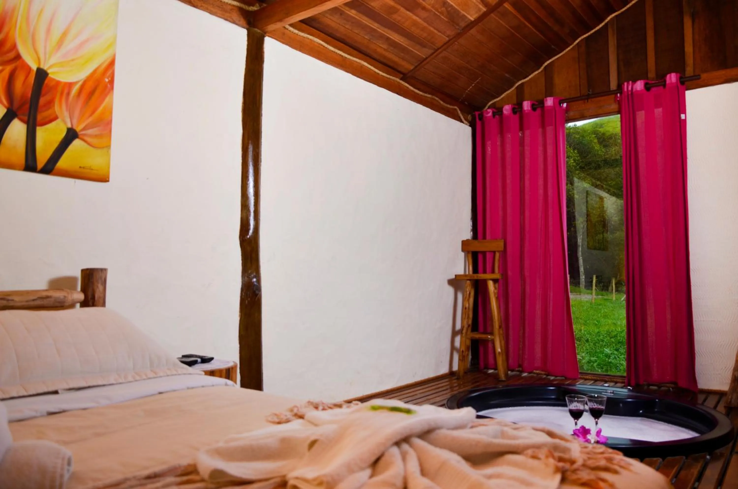 Photo of the whole room, Bed in Pousada Silvestre