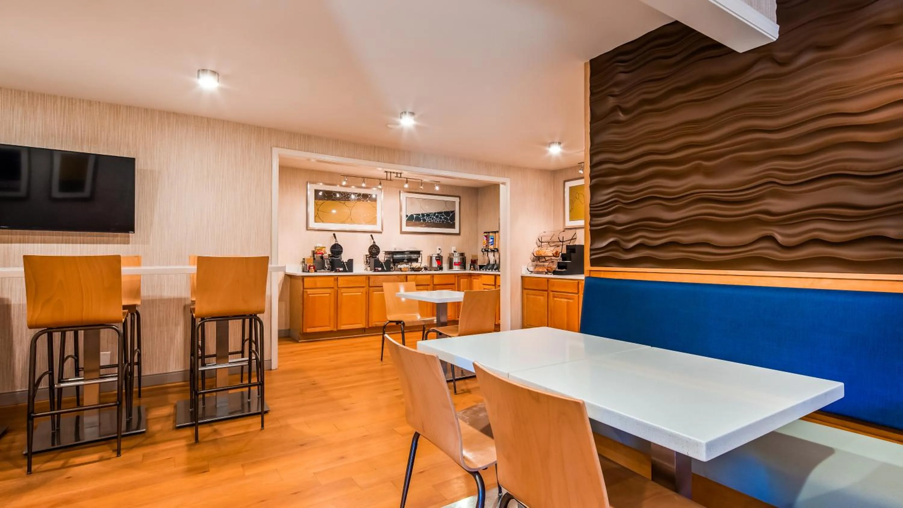 Restaurant/places to eat in Best Western Horizon Inn