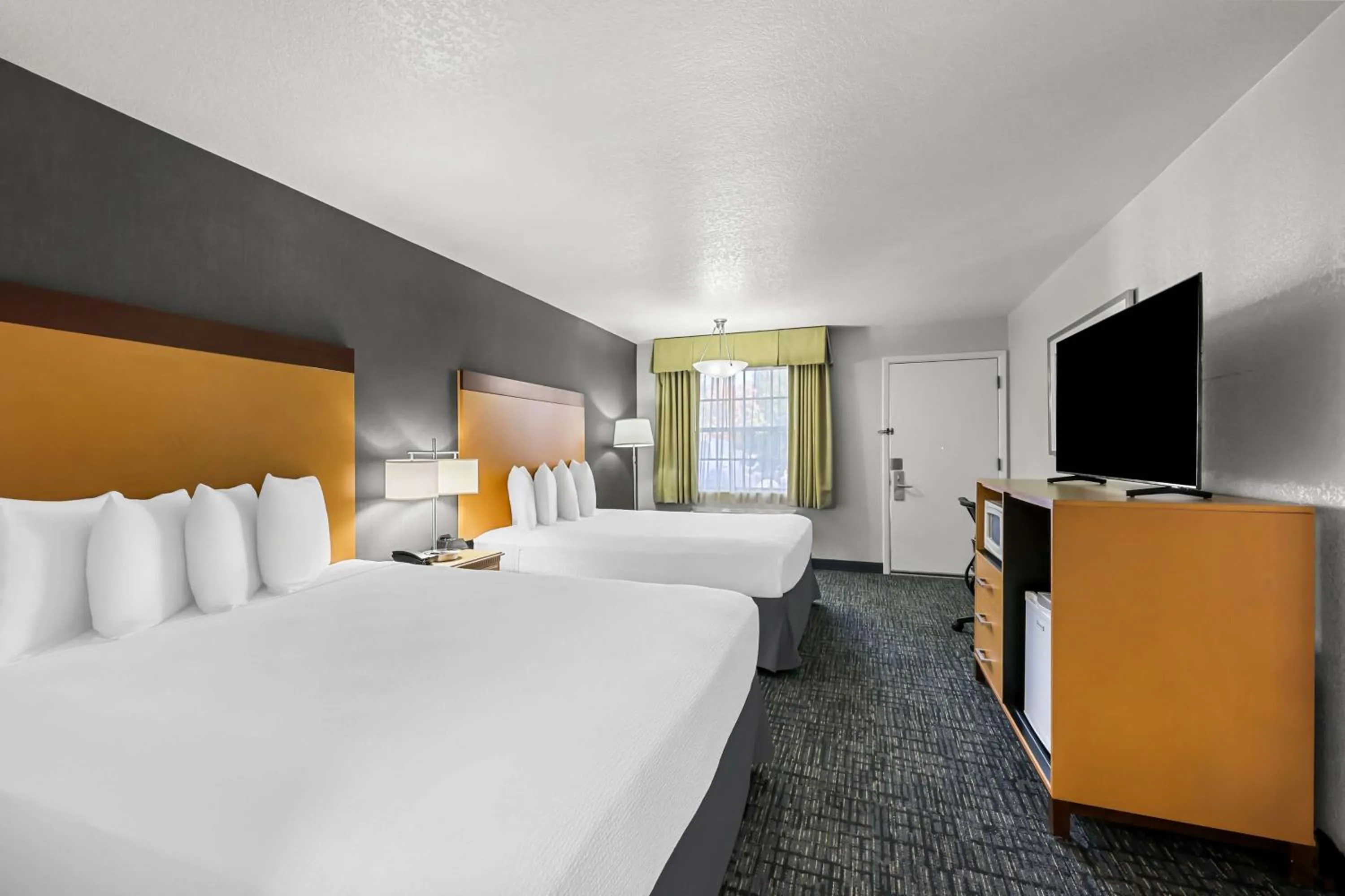 Bedroom, Bed in Best Western Horizon Inn