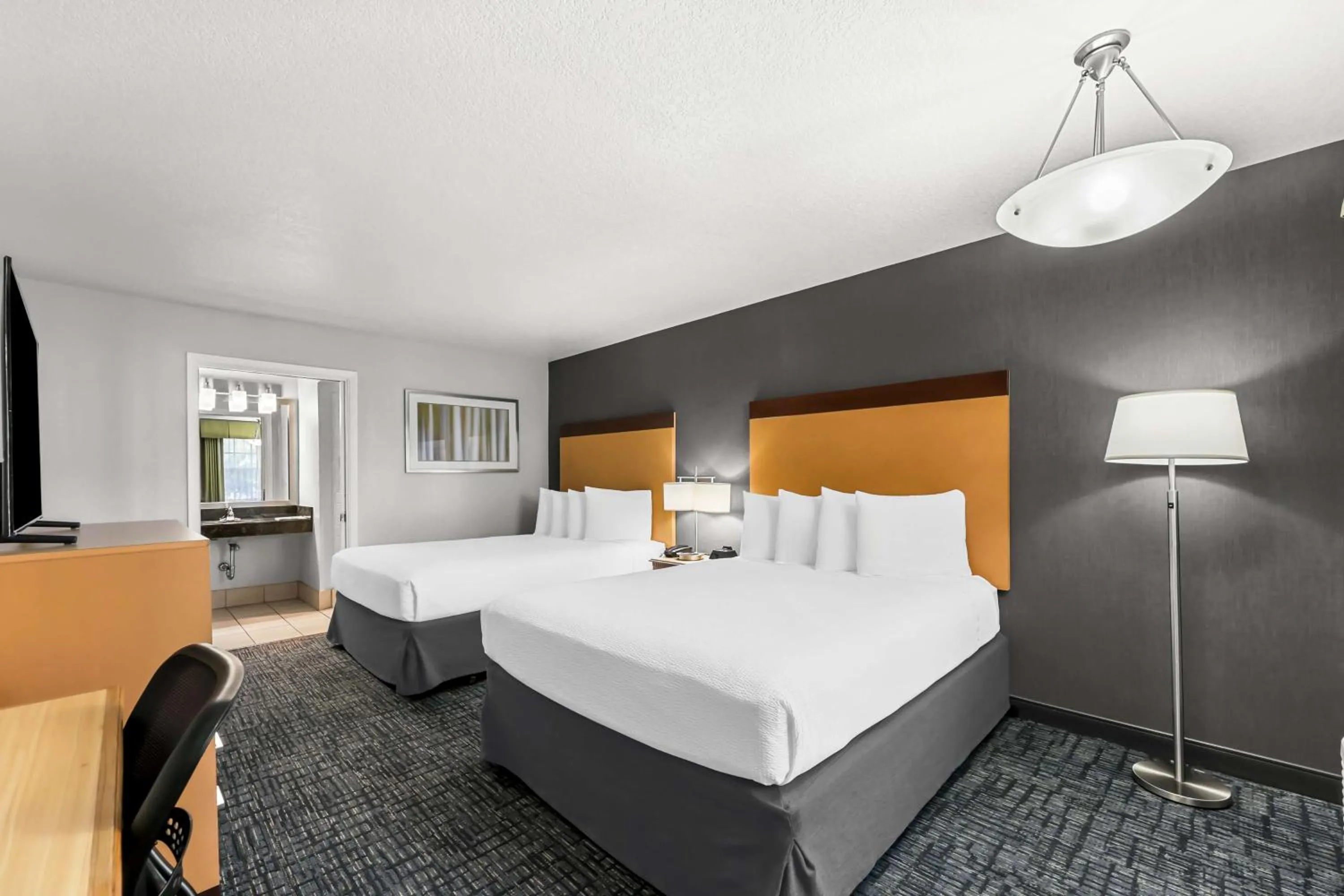 Bedroom, Bed in Best Western Horizon Inn