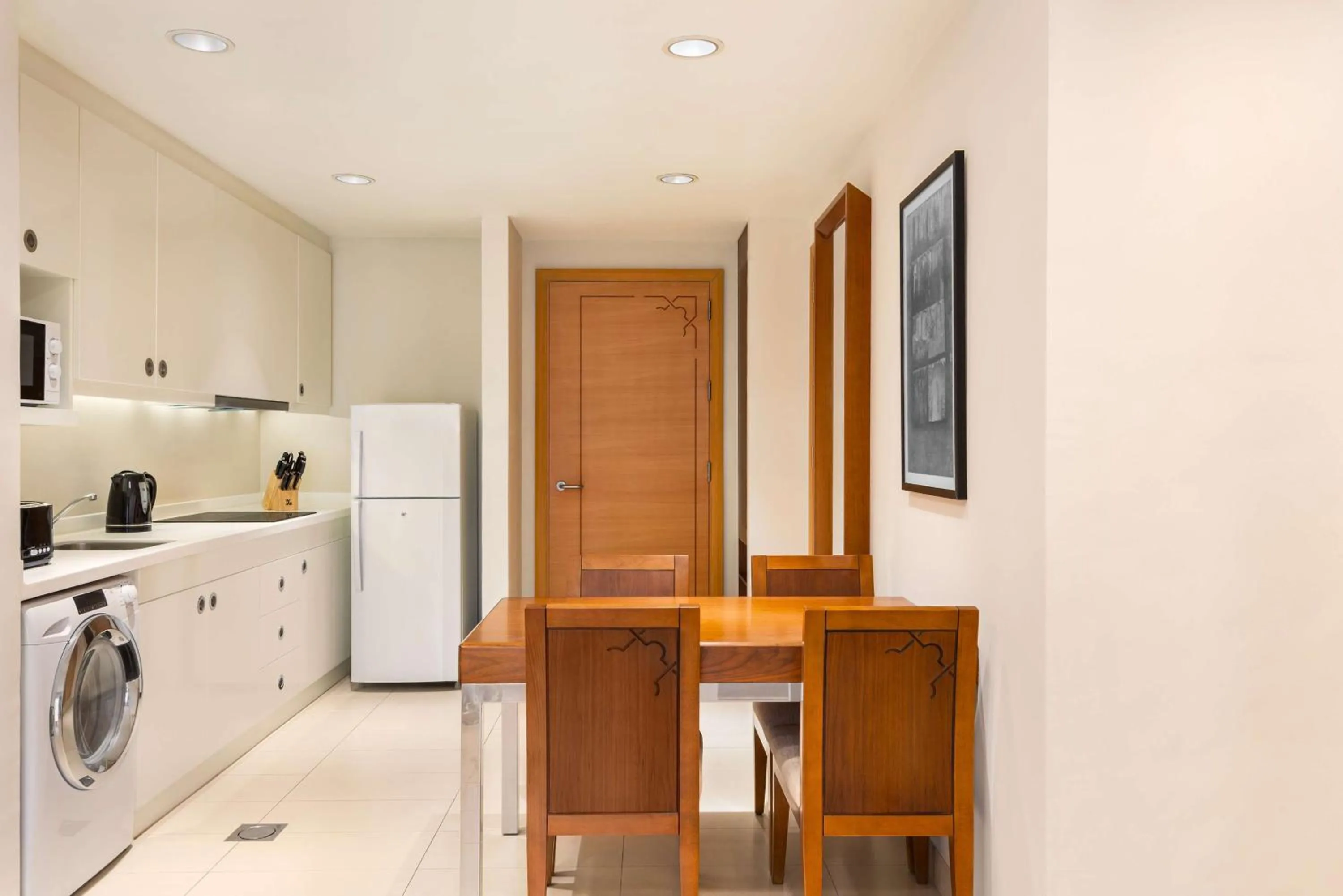 Kitchen or kitchenette in Levatio Suites Muscat, a member of Radisson Individuals