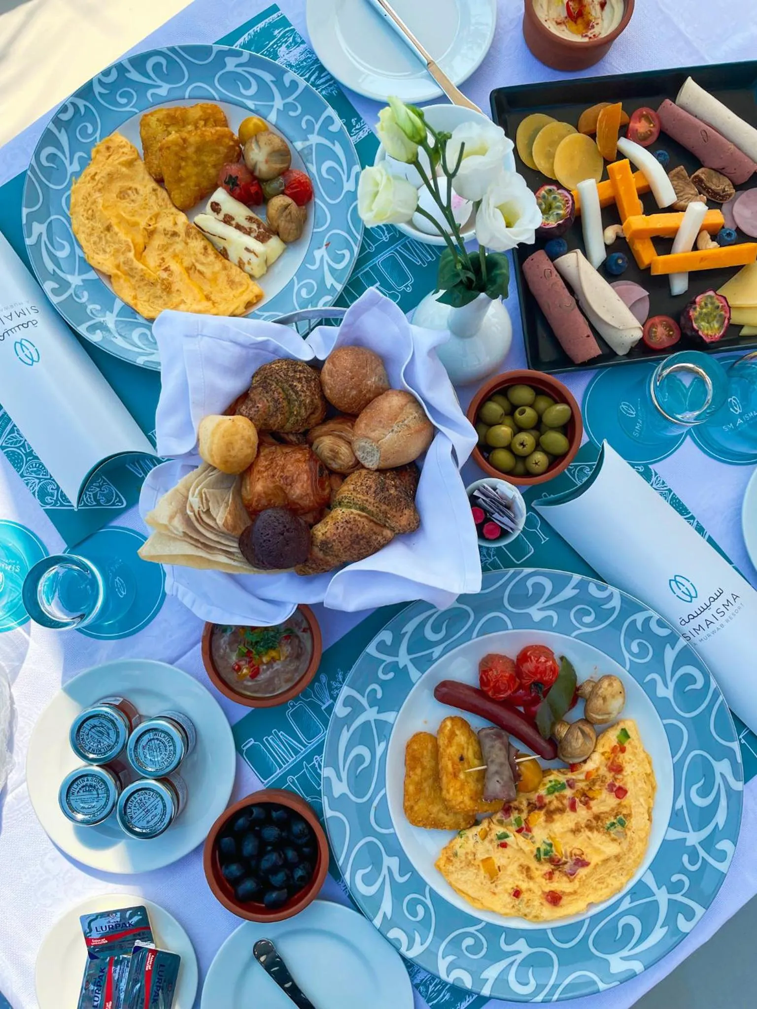 Breakfast in Simaisma A Murwab Resort