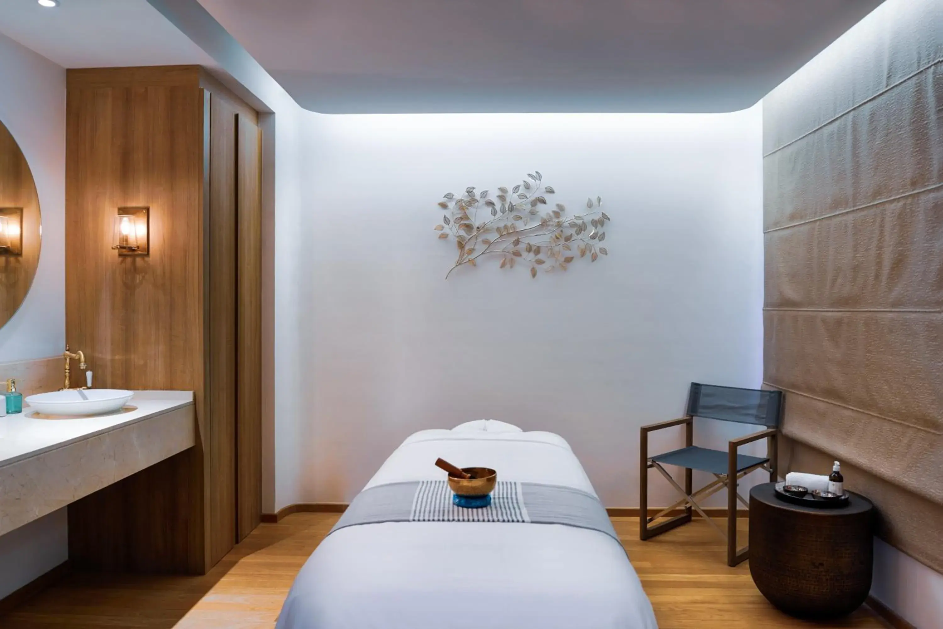 2 Signature massage included - Four bedroom villa sea view with Private Pool in Simaisma A Murwab Resort 2 Signature massage included - Four bedroom villa sea view with Private Pool in Simaisma A Murwab Resort