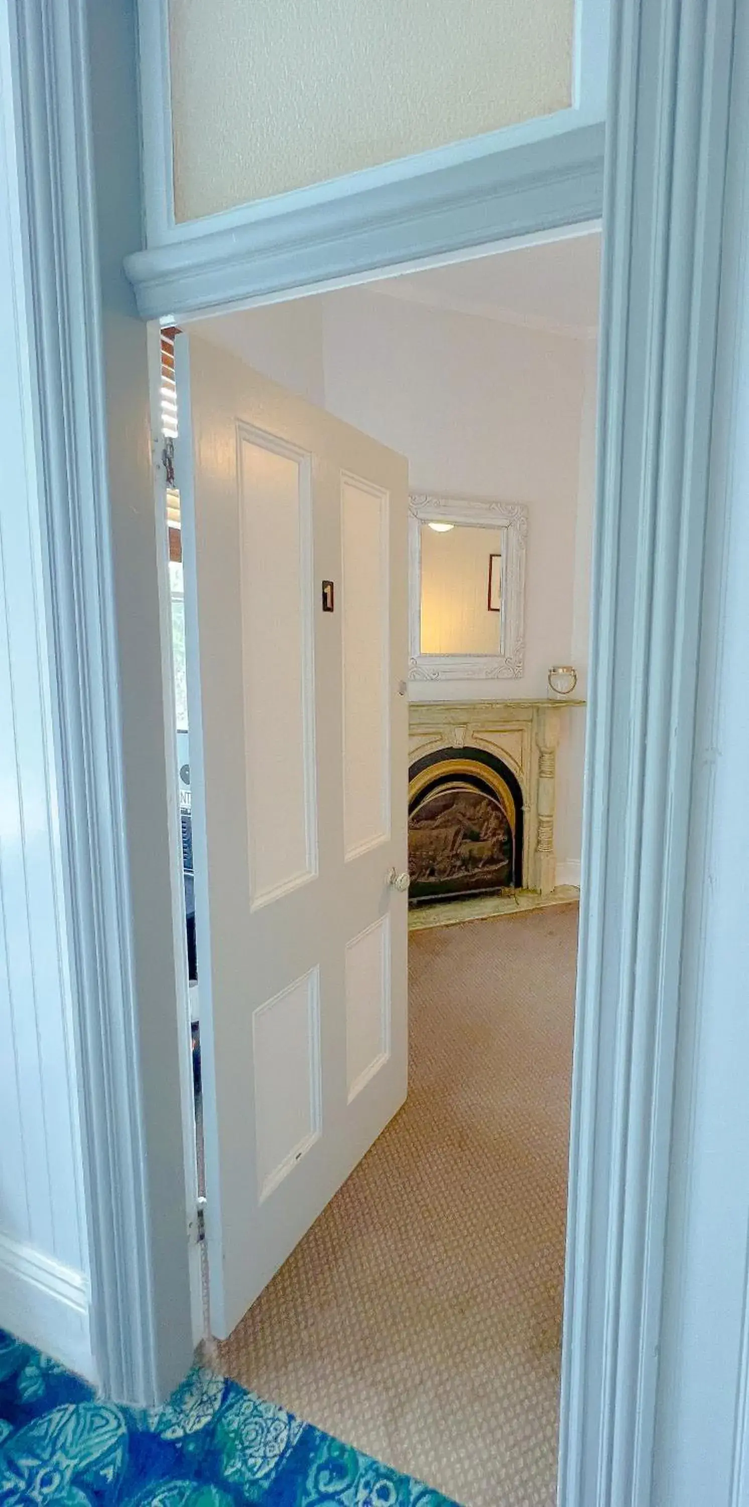 Queen Room in Ulmarra Hotel Queen Room in Ulmarra Hotel