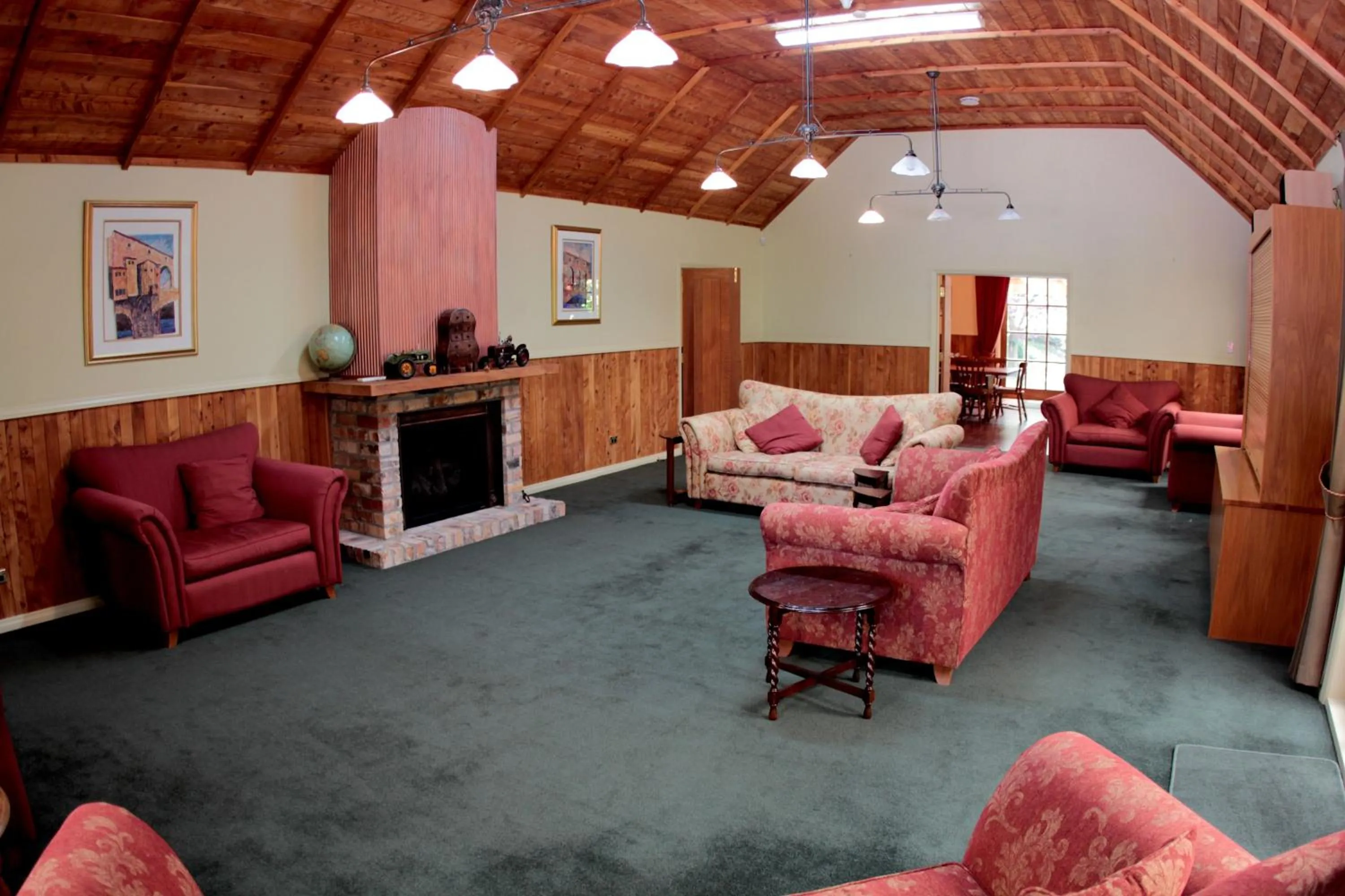 Living room in Vineyard Cottages - Kumeu