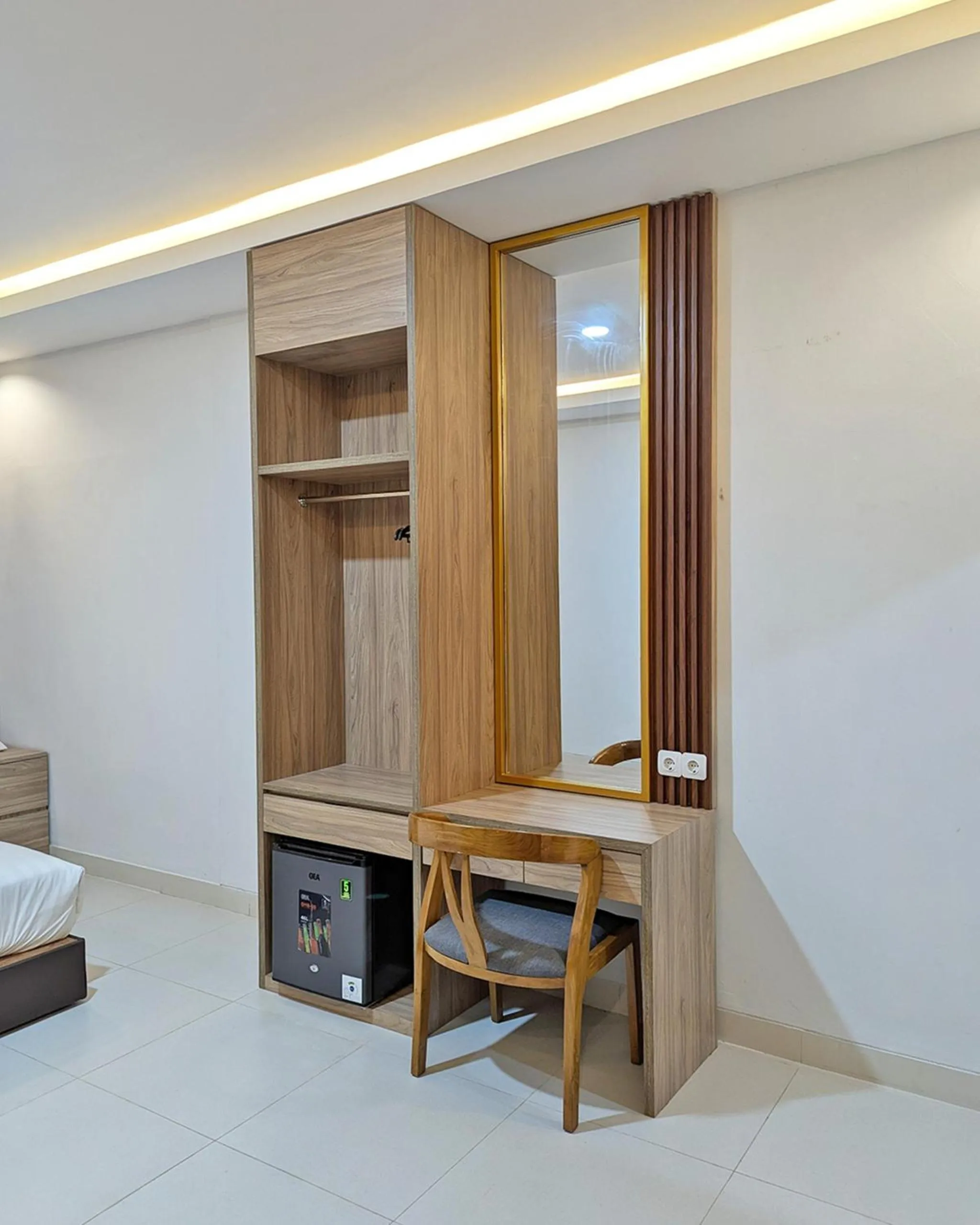 wardrobe in The Amrta Borobudur