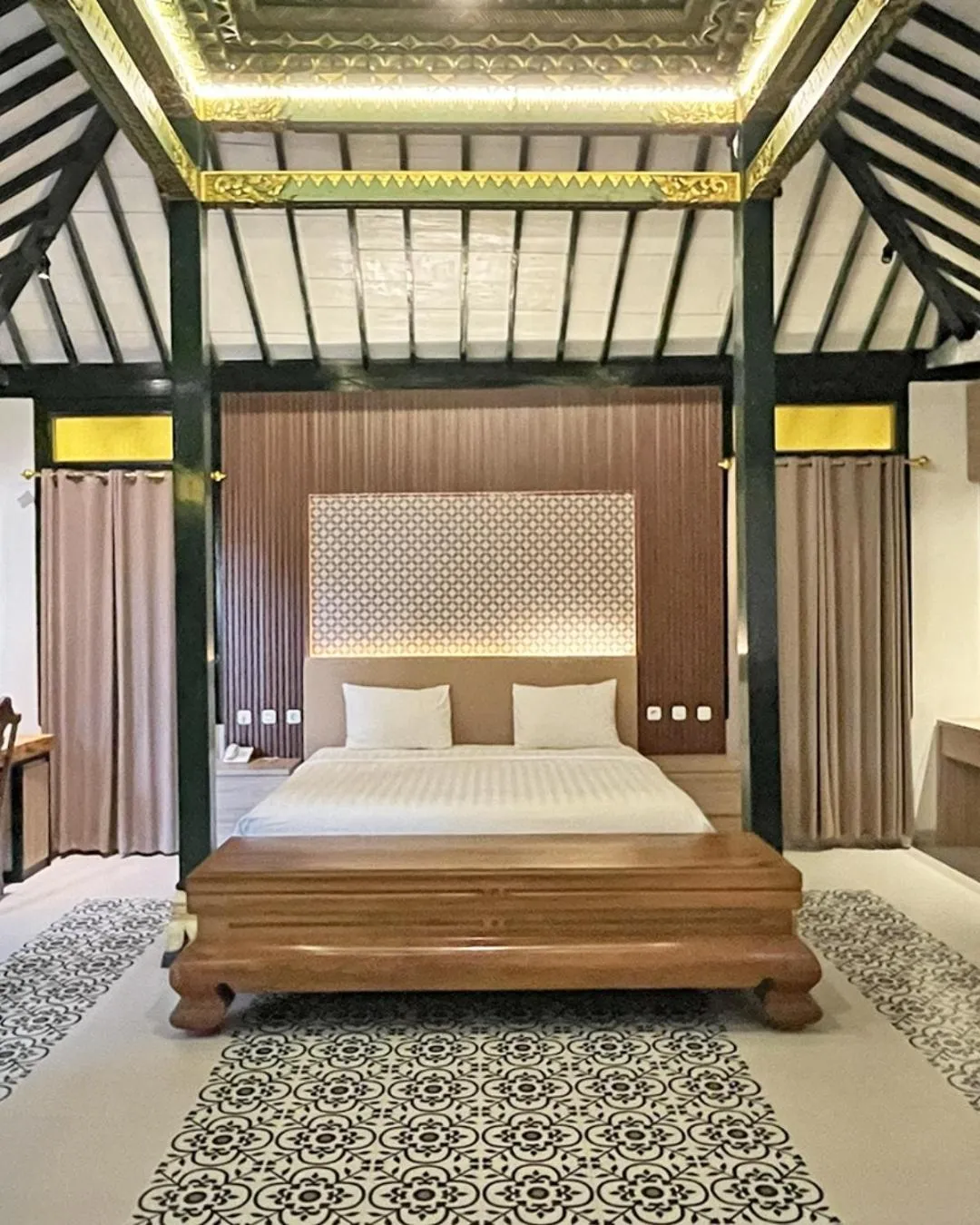 Bedroom, Bed in The Amrta Borobudur