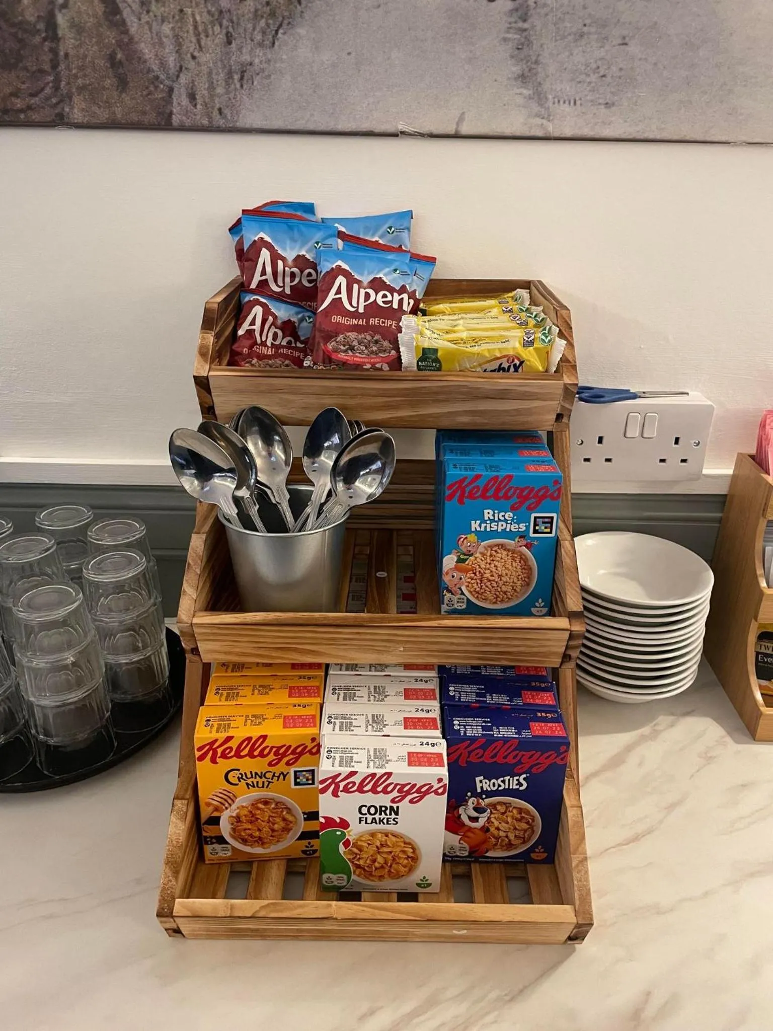 Breakfast in Airlie Arms Hotel