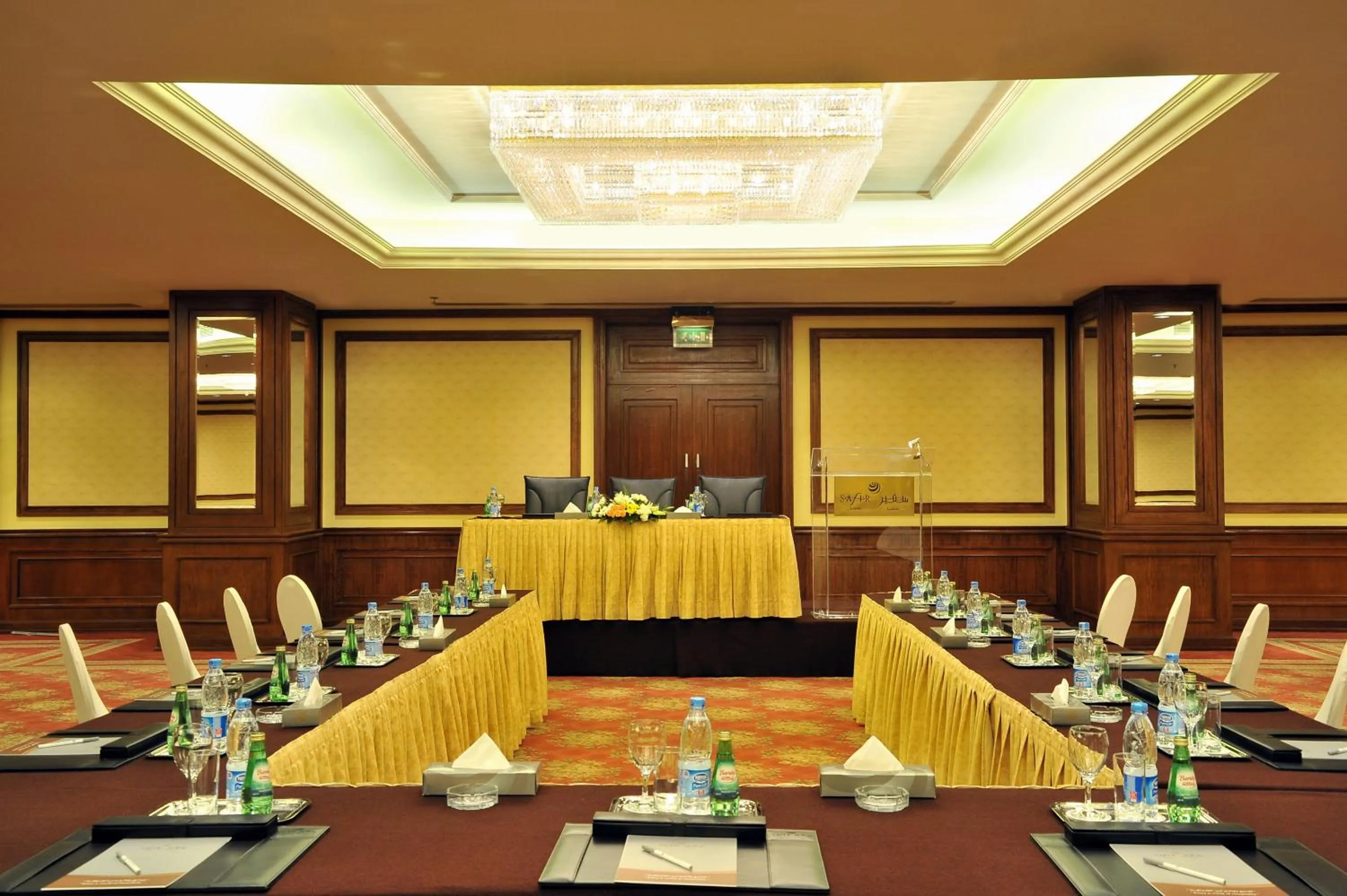 Business facilities in Safir Hotel Cairo