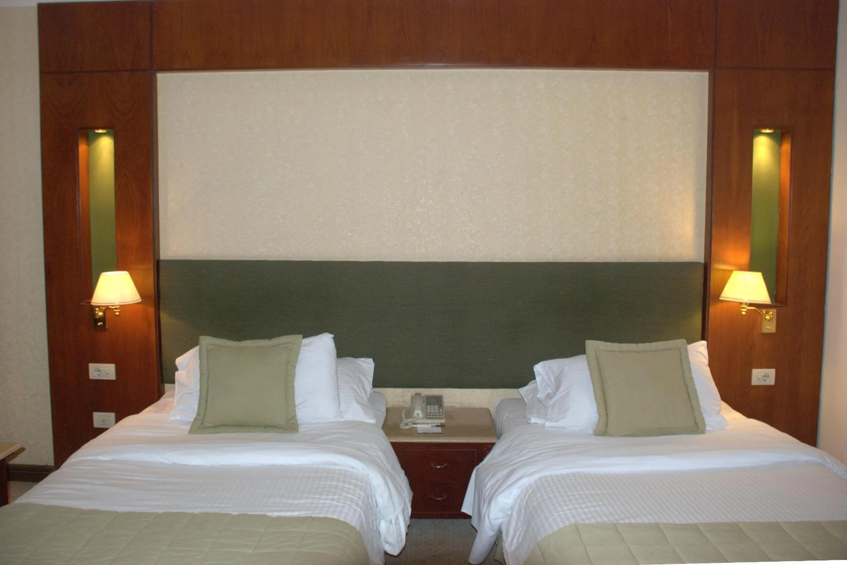 Bed in Safir Hotel Cairo