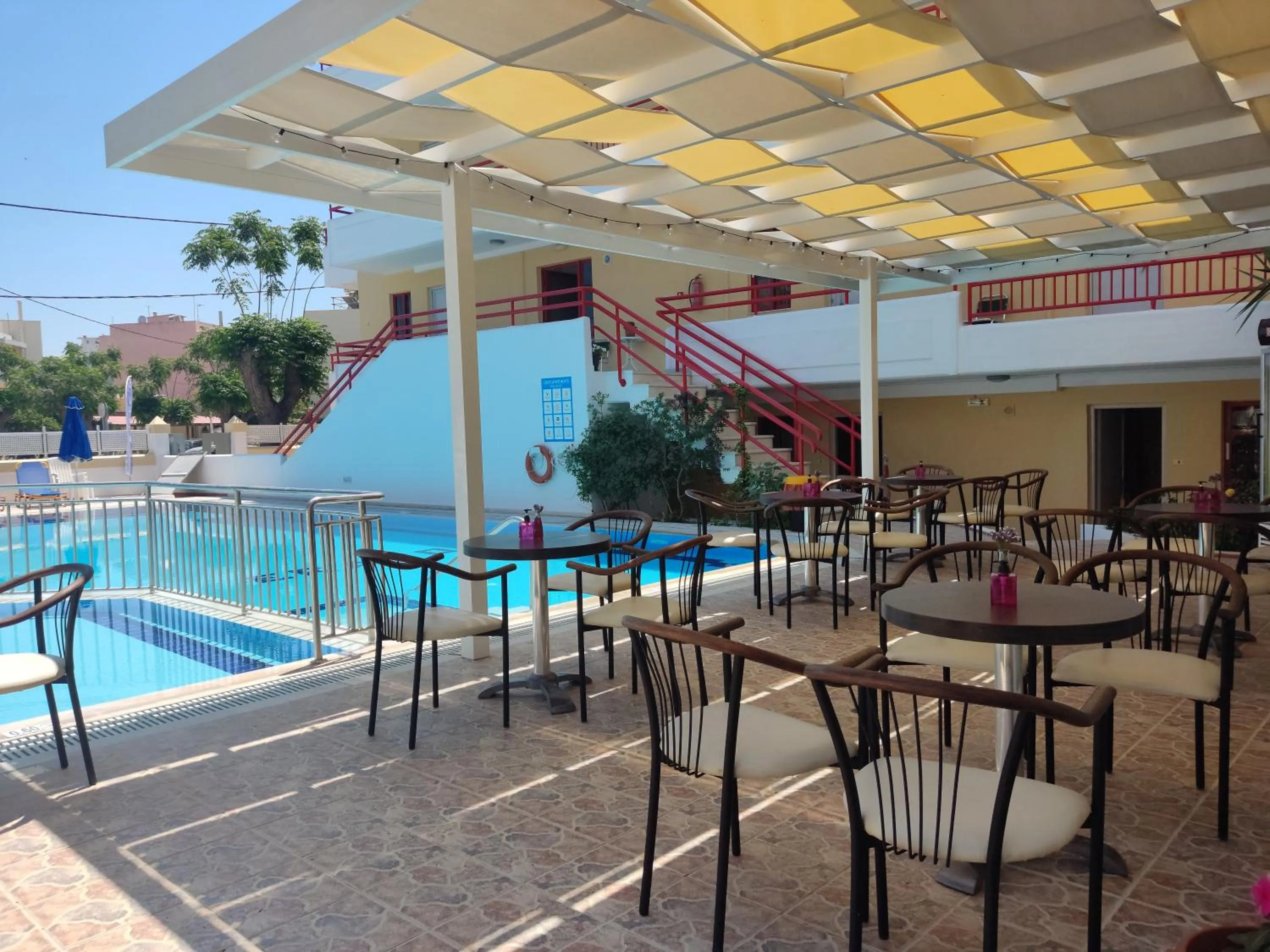 Lounge or bar in Erato Studios & Apartments