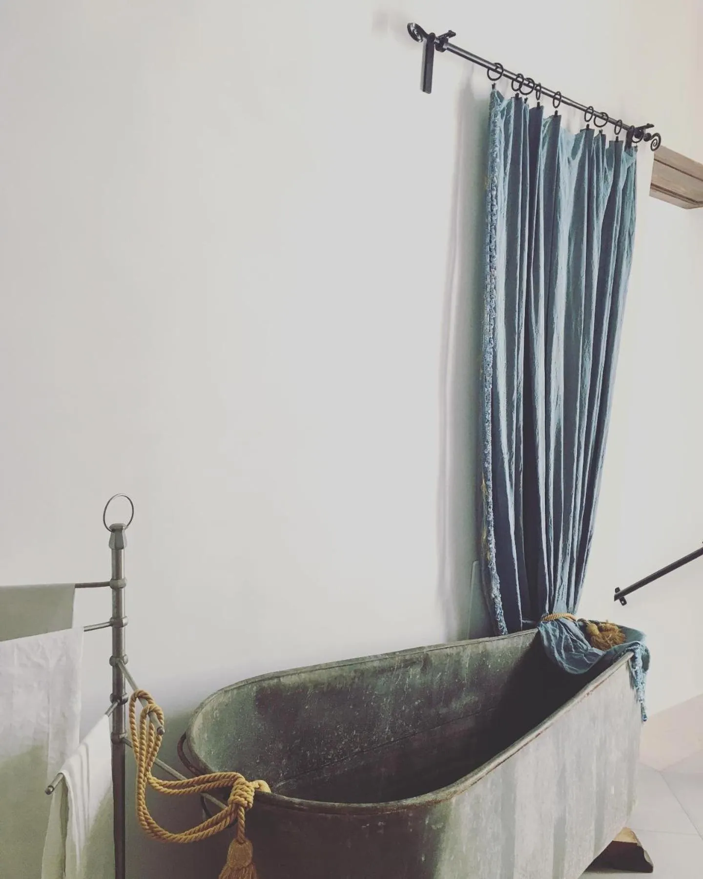 hair dresser in Donna Elena