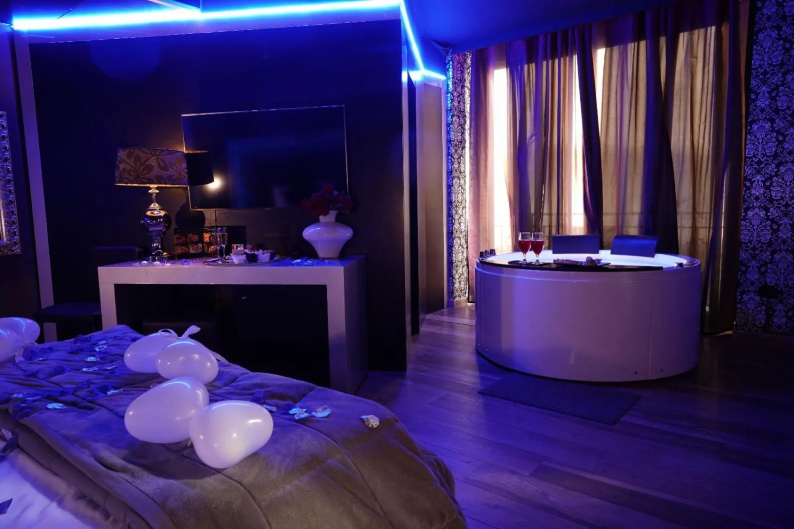 Photo of the whole room in Hotel Angioino & Spa