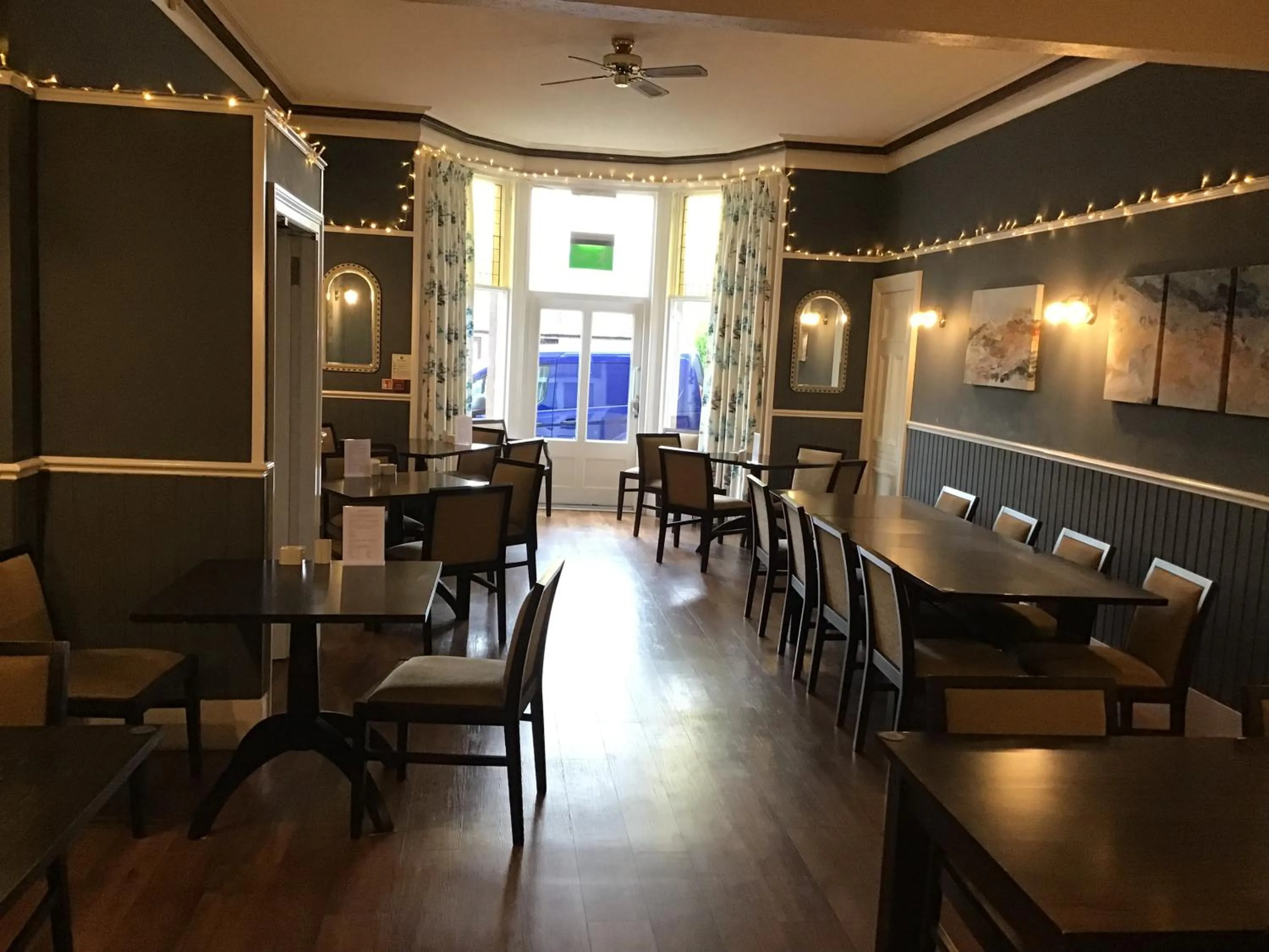 Breakfast in Belvedere Guest House