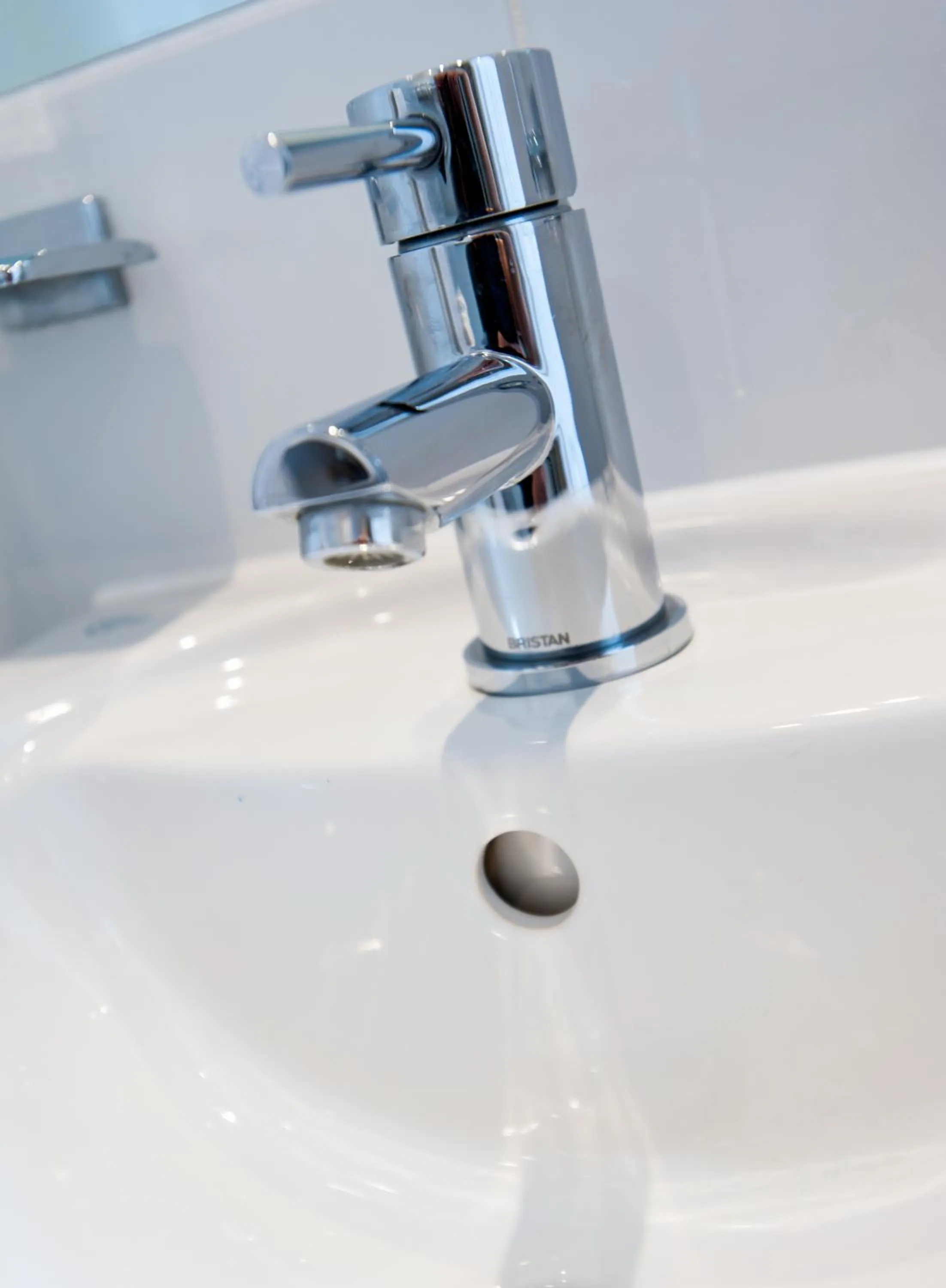 Toilet in Dover Hotel - B&B