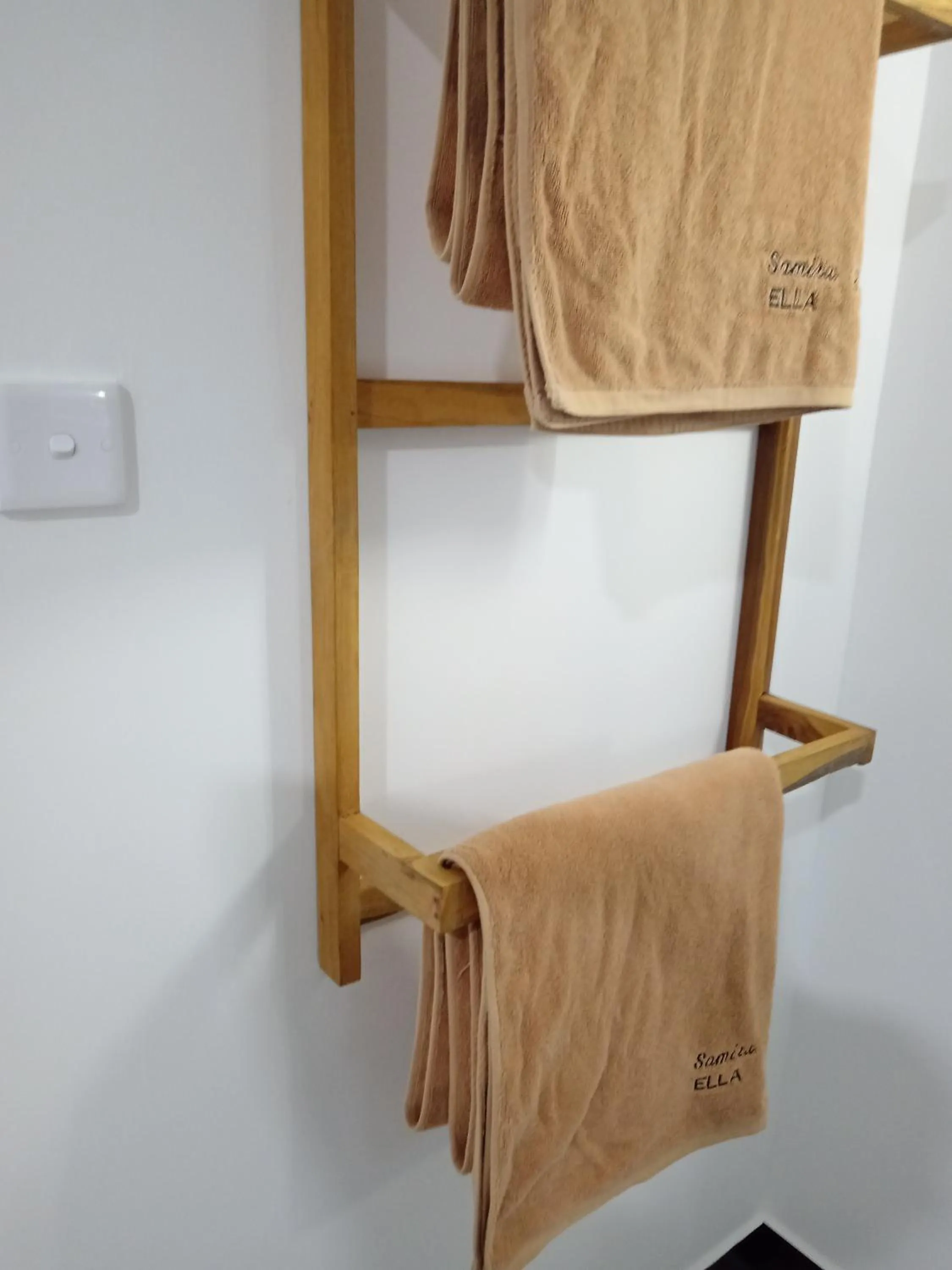 towels in Samiru Guest Inn Ella