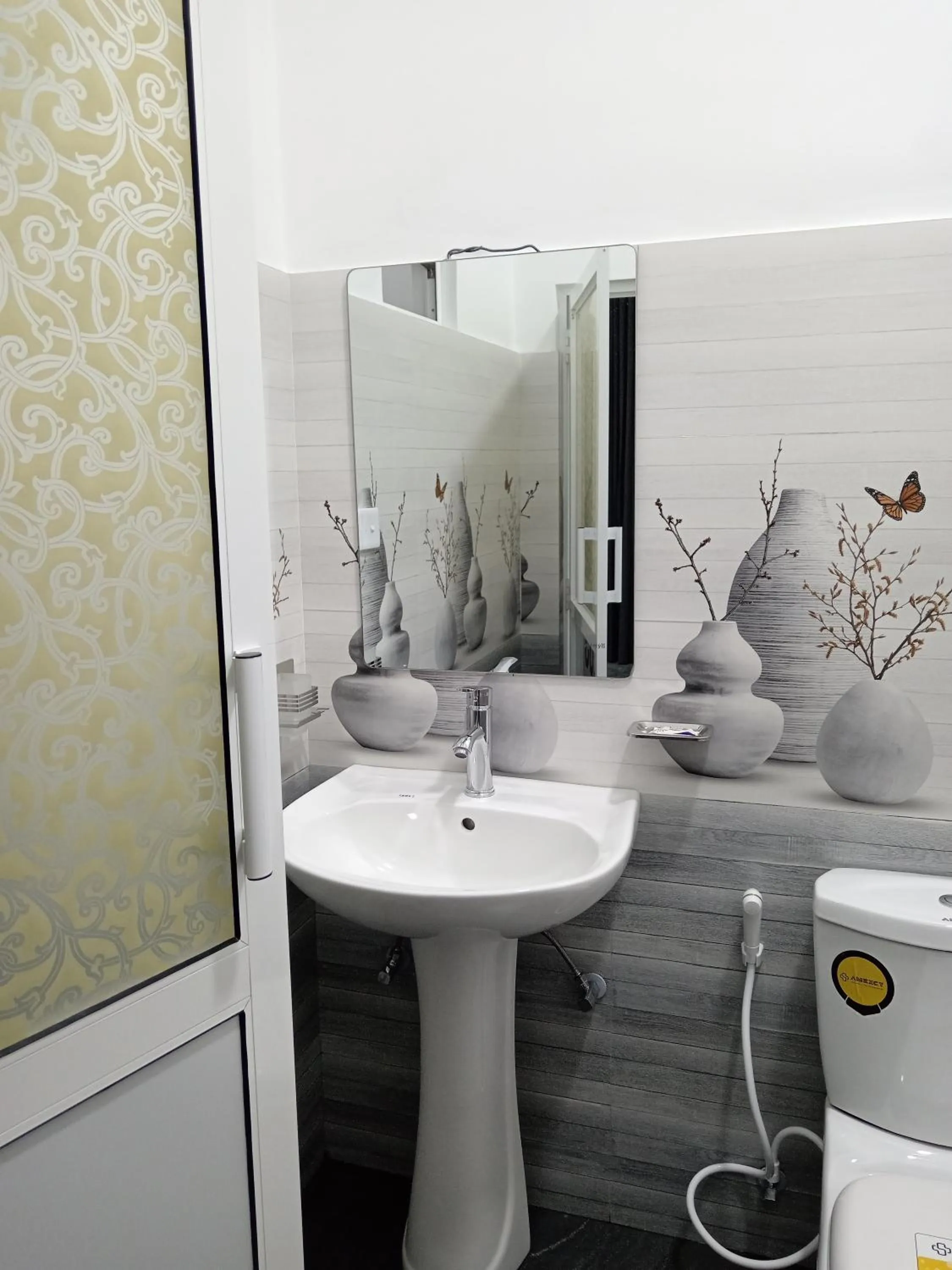 Bathroom in Samiru Guest Inn Ella