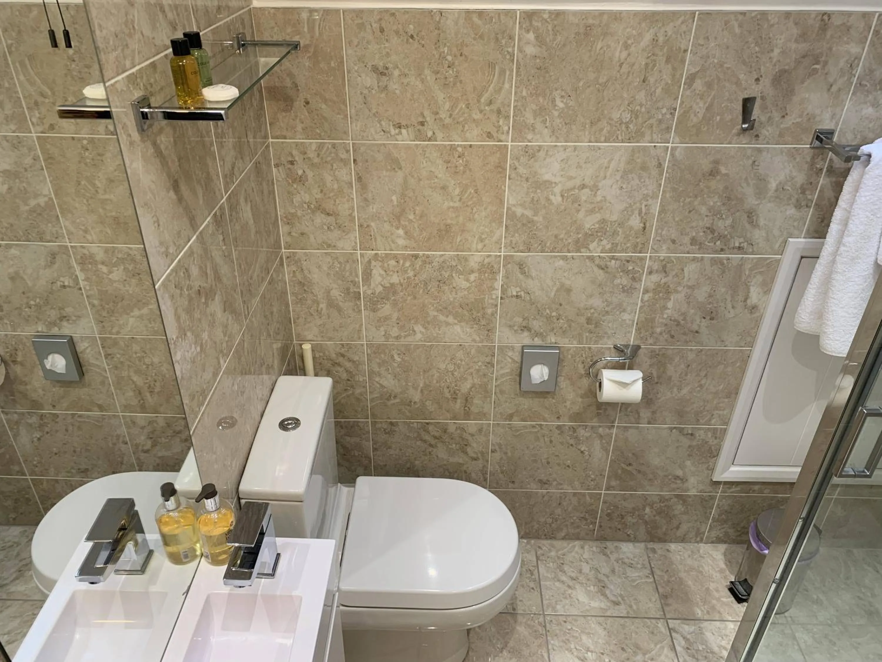 Bathroom in The Malt House