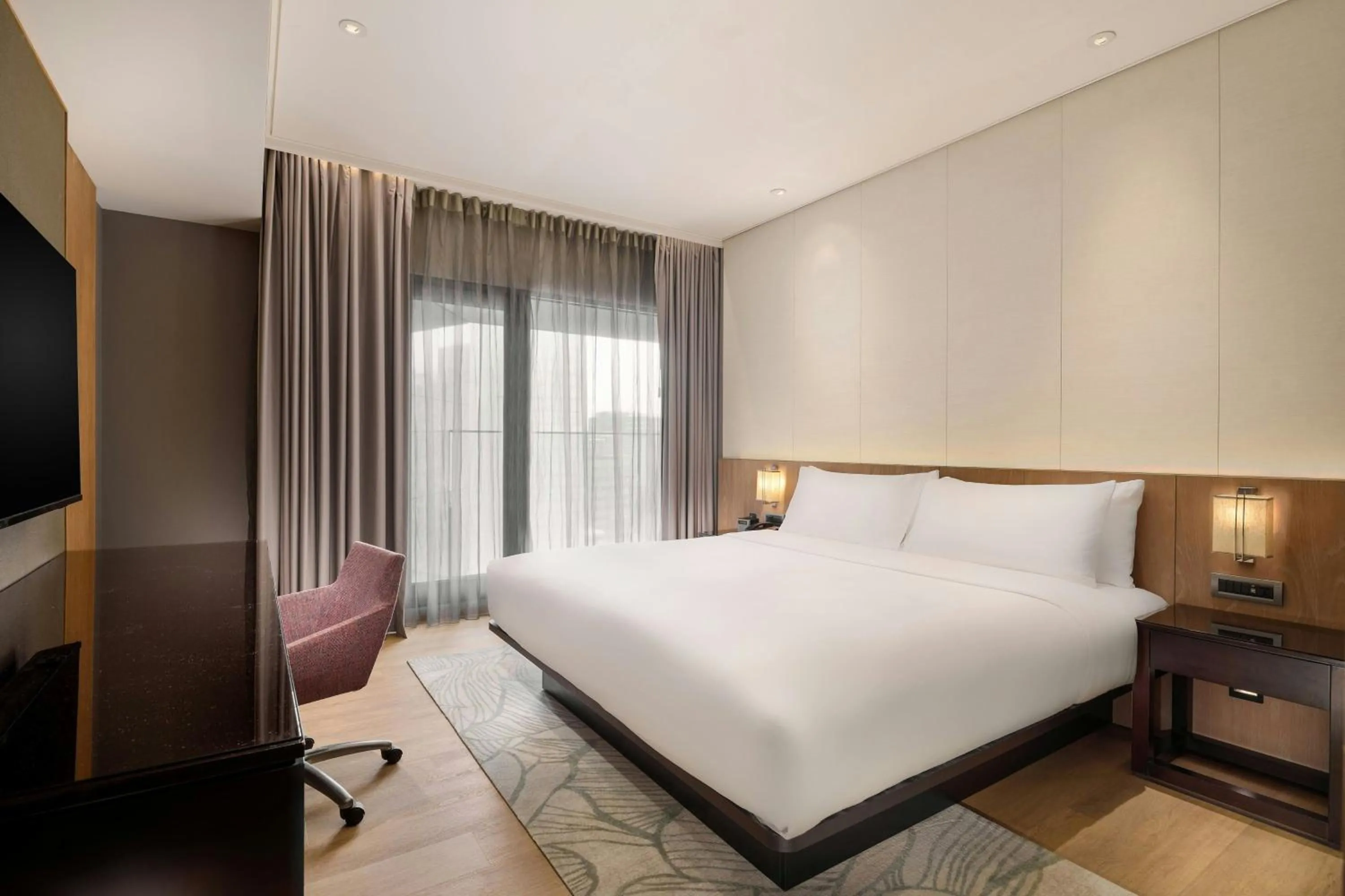 Photo of the whole room, Bed in Aloft Taipei Zhongshan