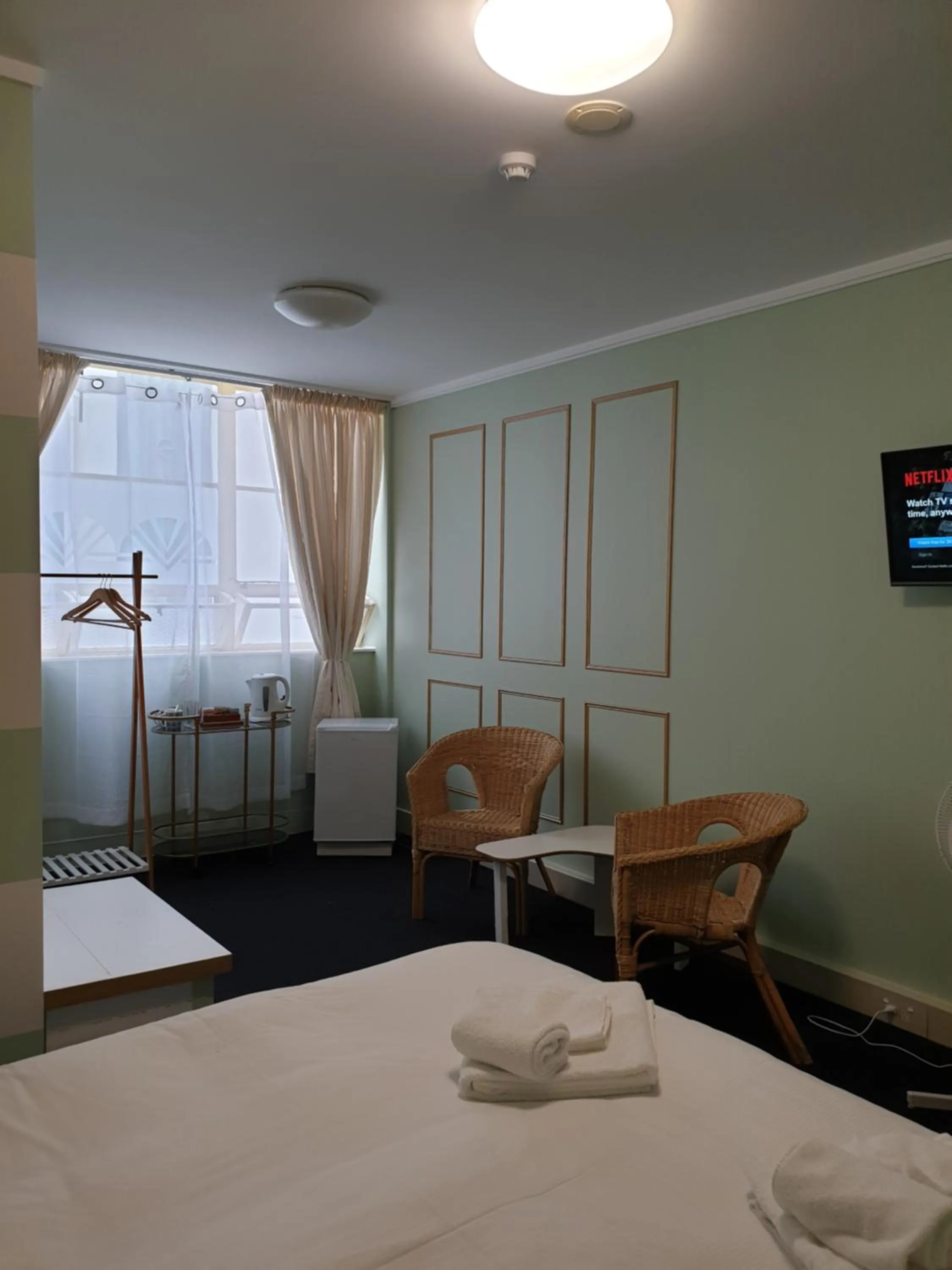 Photo of the whole room, Bed in Archies Bunker Affordable Accommodation