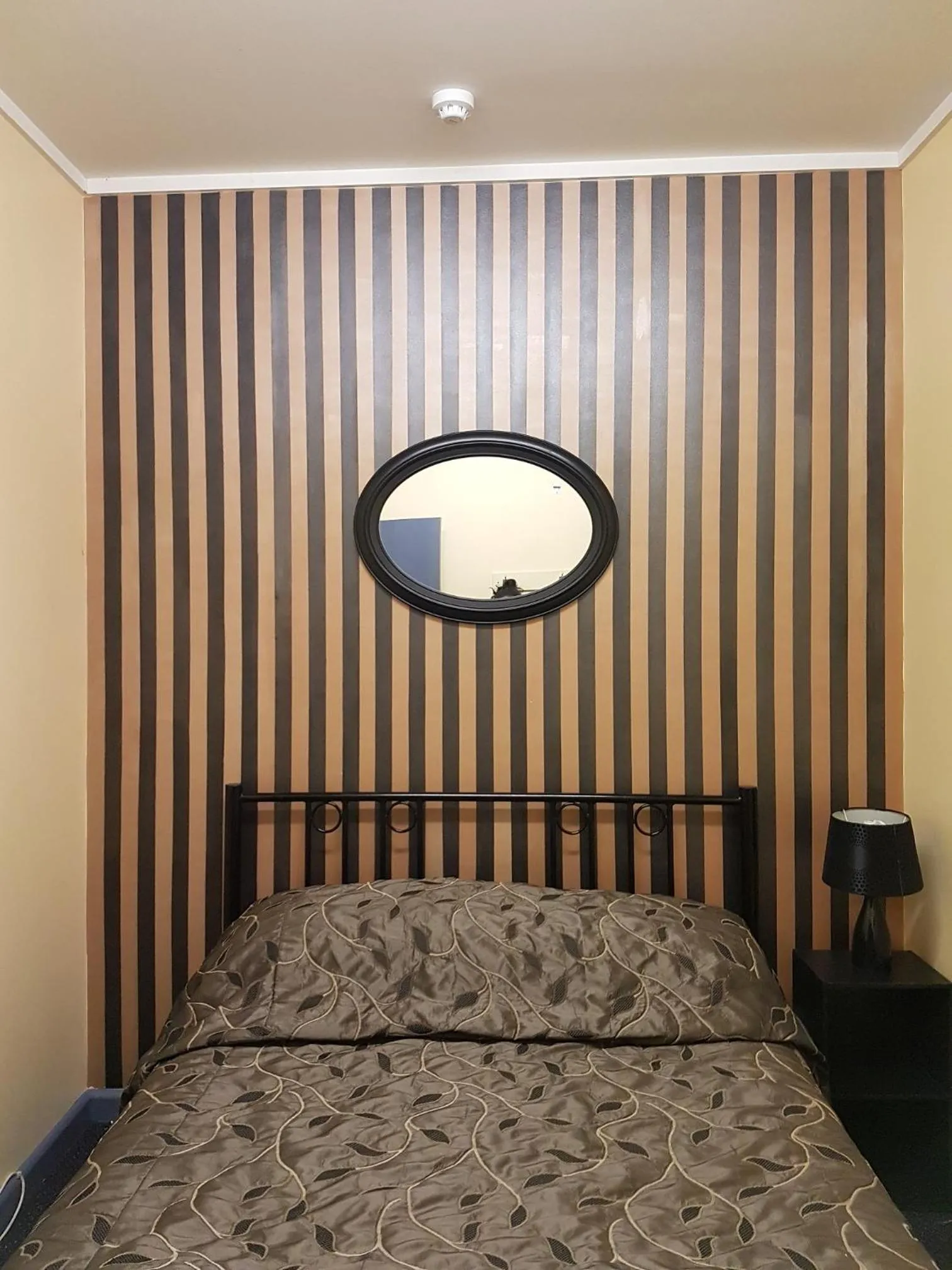 Bed in Archies Bunker Affordable Accommodation