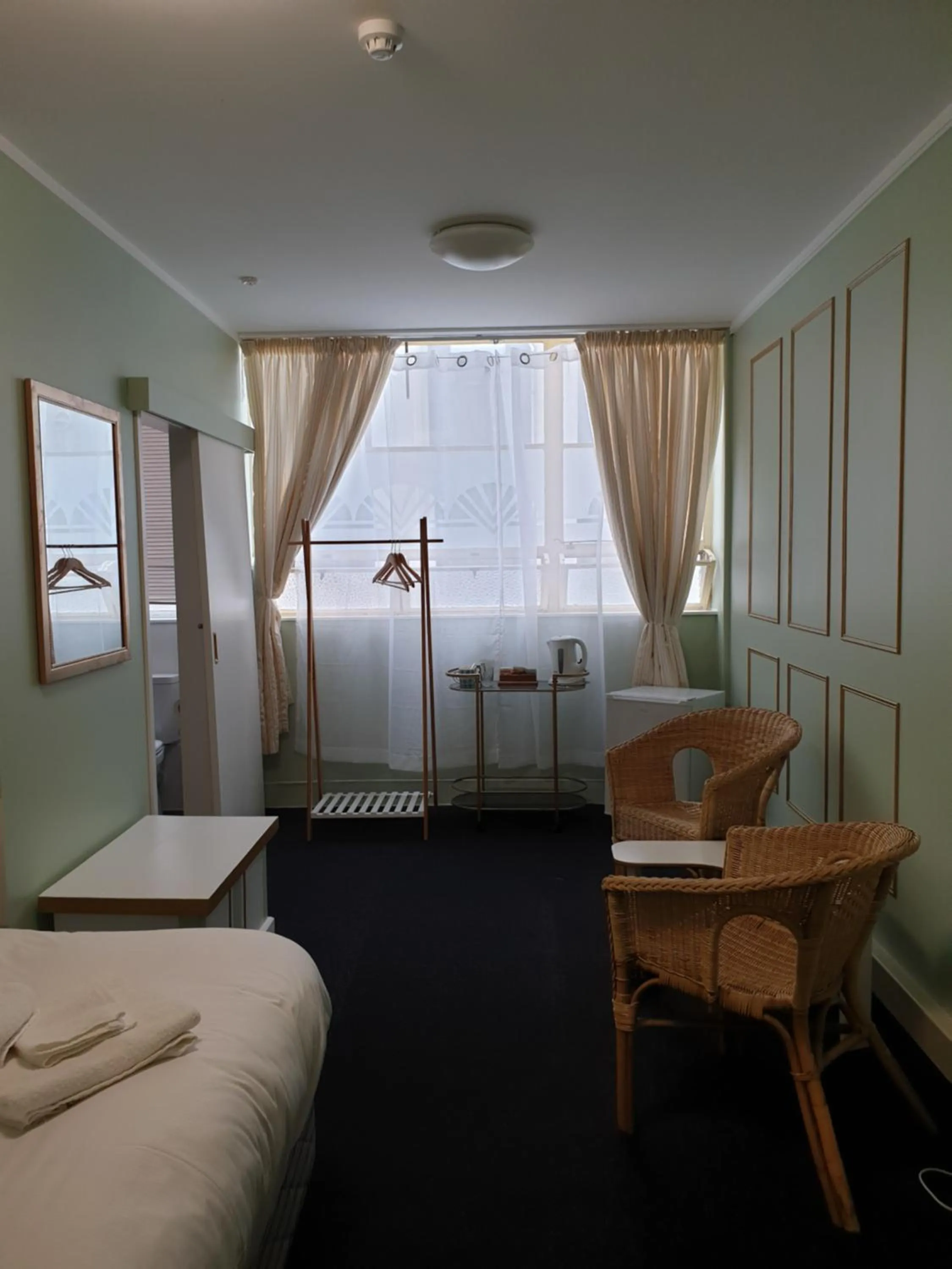 Bed in Archies Bunker Affordable Accommodation