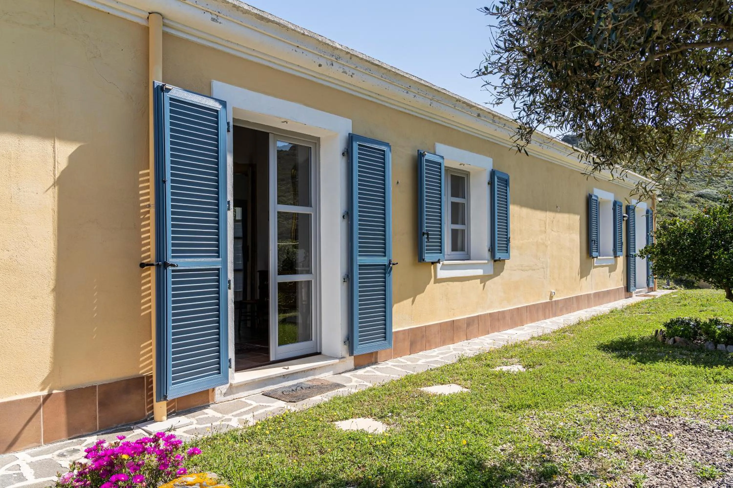 Property building in B&B Calata Di Soli