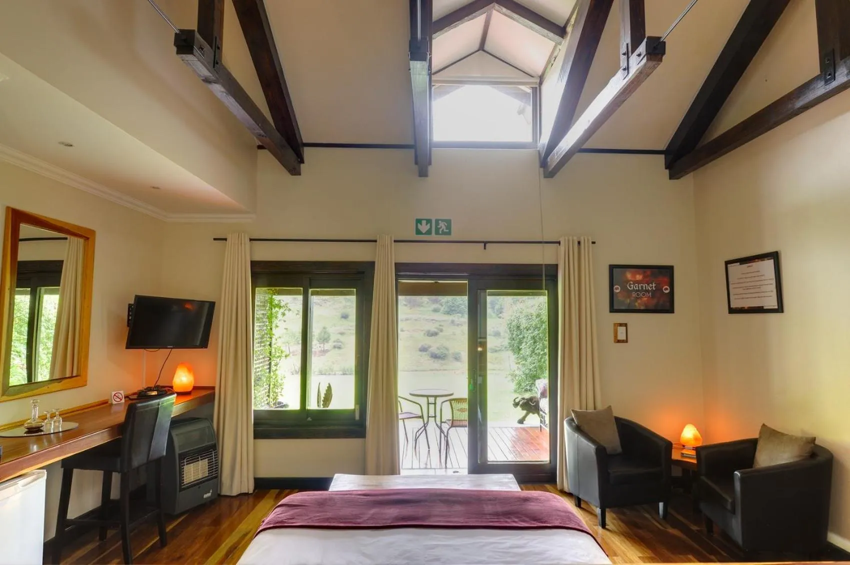 Bed in Malachite Manor