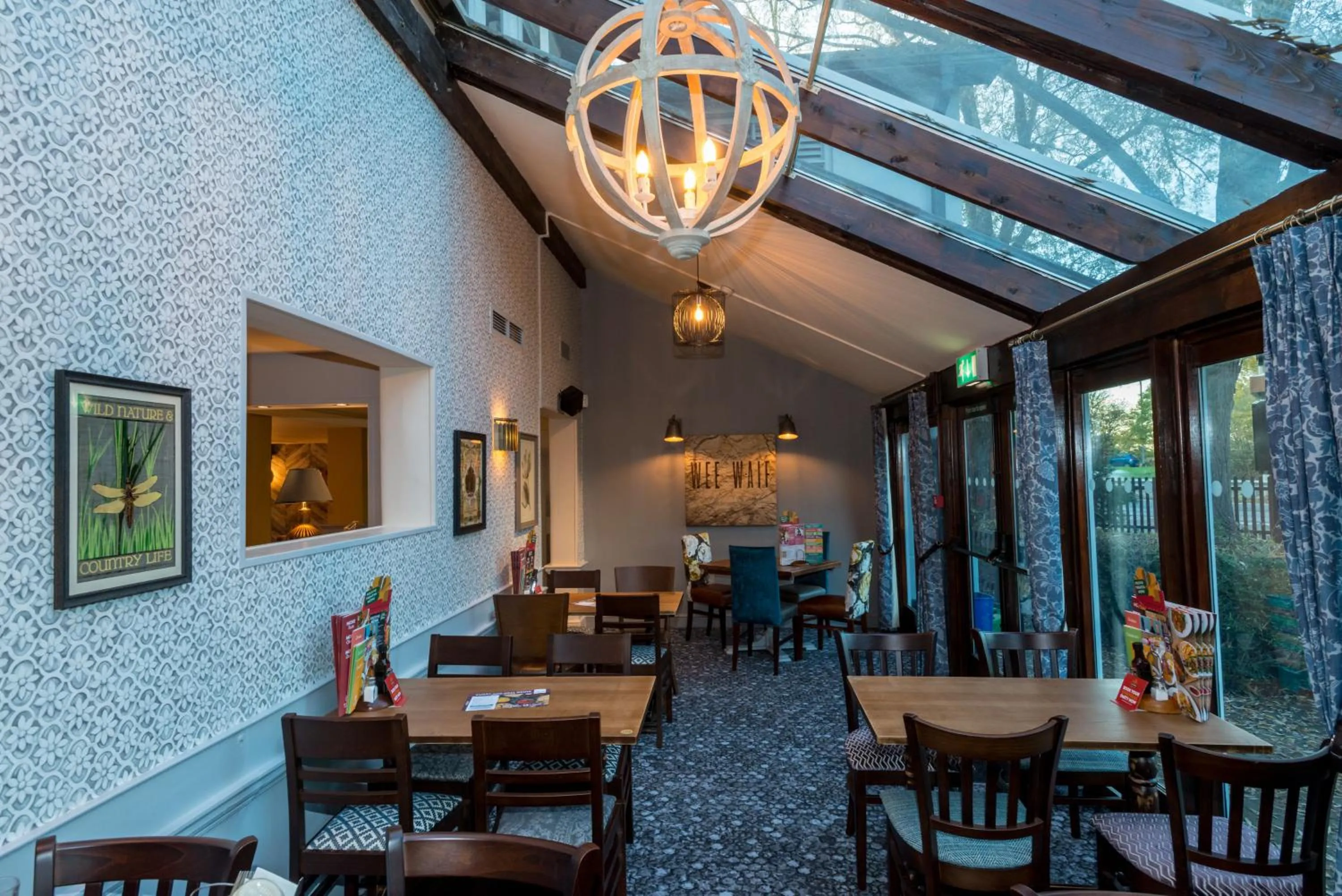 Wee Waif by Greene King Inns