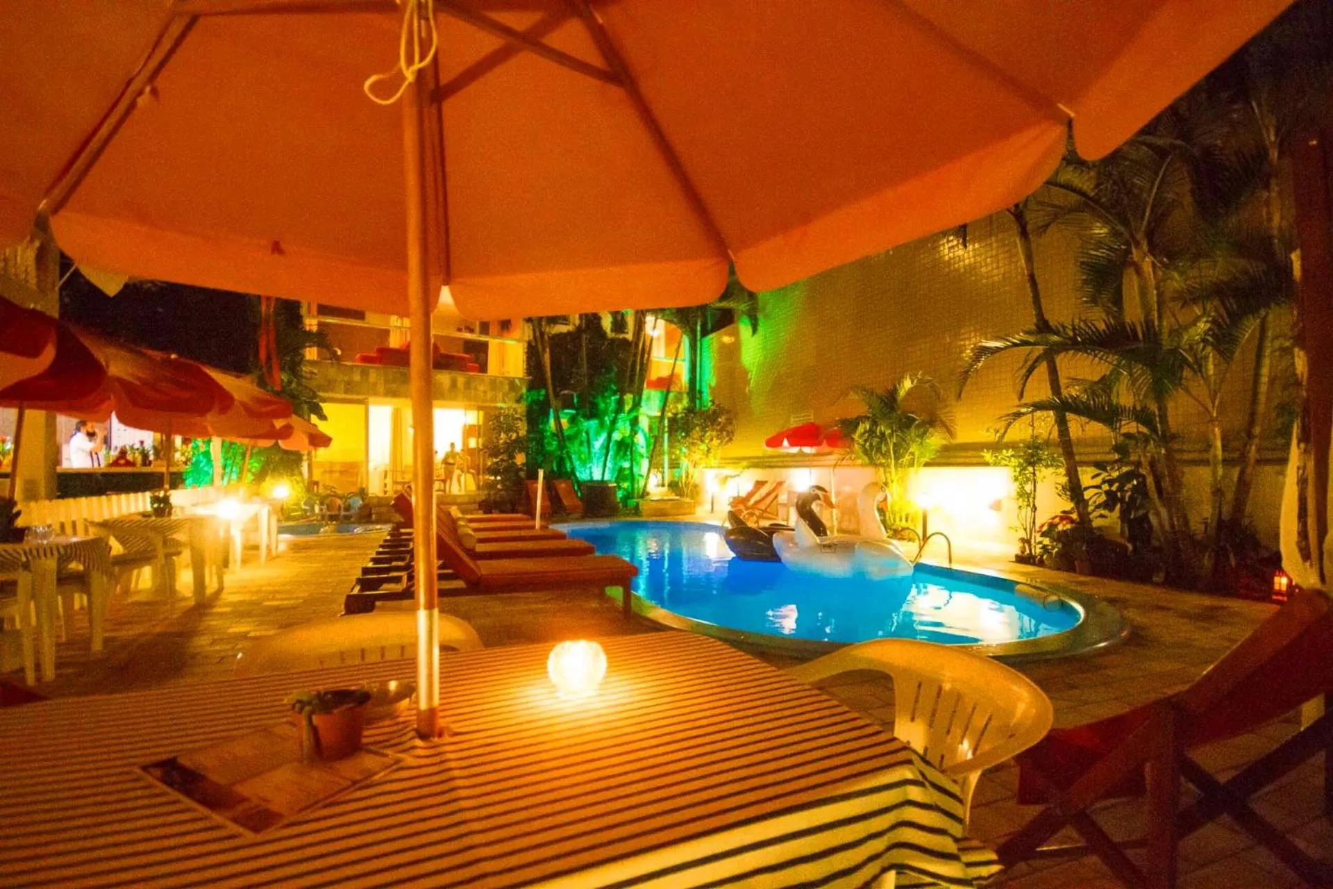 Swimming pool in Hotel Cabana Suiça